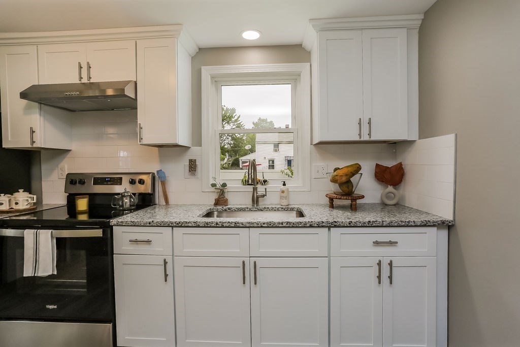 251 Edendale St, Springfield, MA 01104 - Image 9