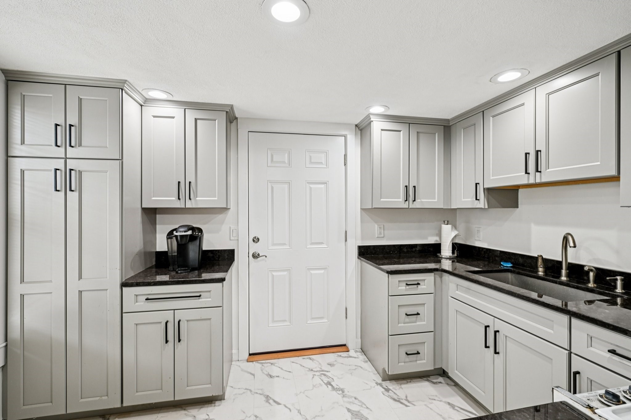 327 Central Street, Saugus, MA 01906 - Image 16