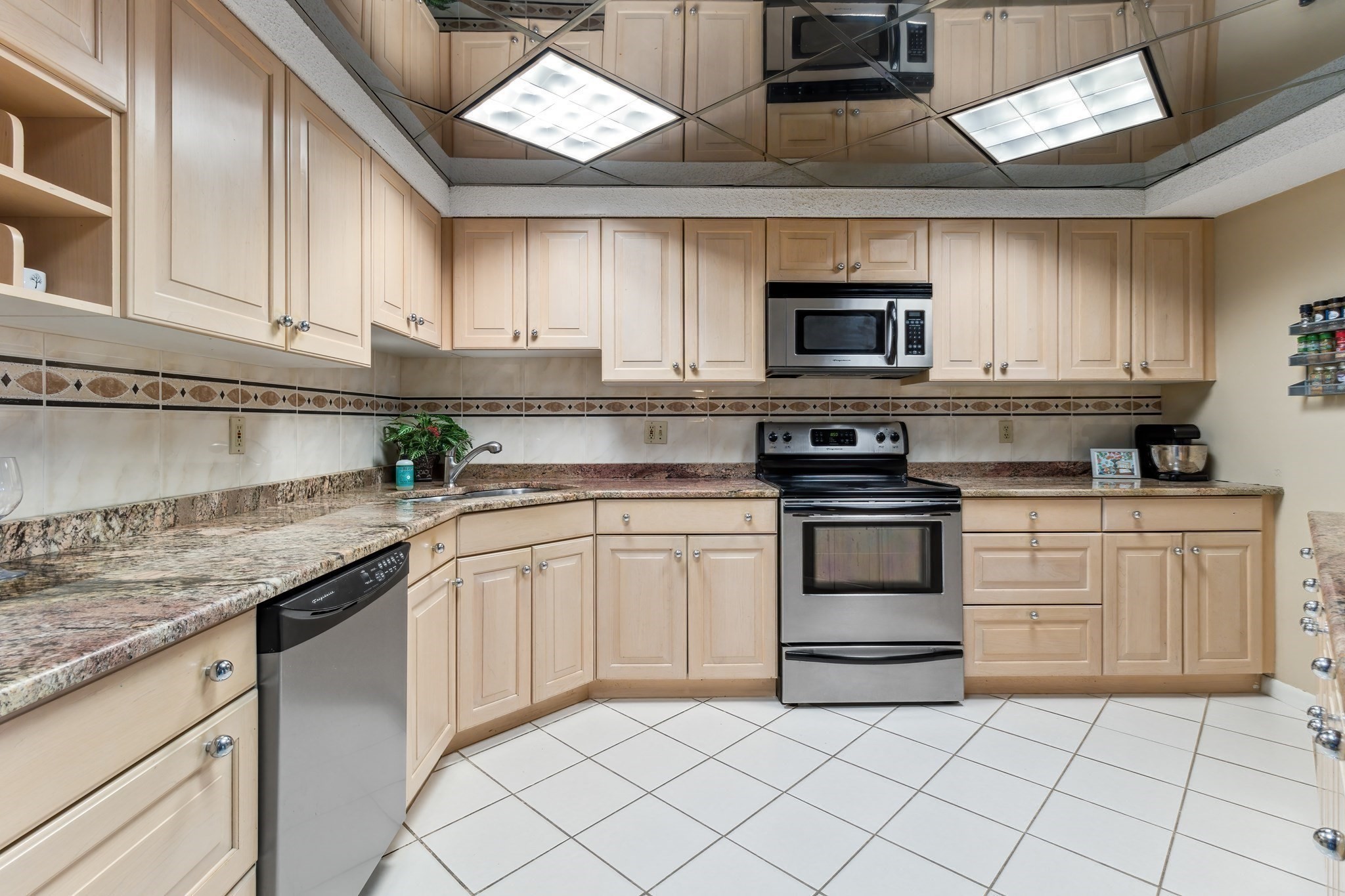 65 Lake Avenue Unit 1008, Worcester, MA 01604 - Image 8