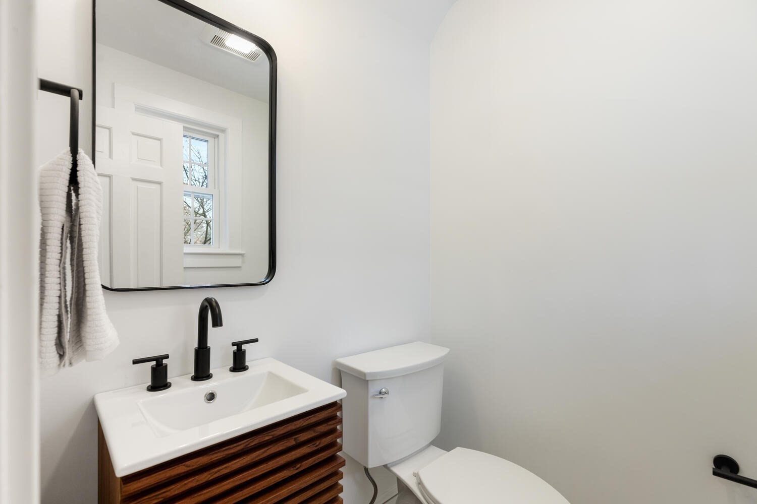 1 Town Way, Winchester, MA 01890 - Image 17