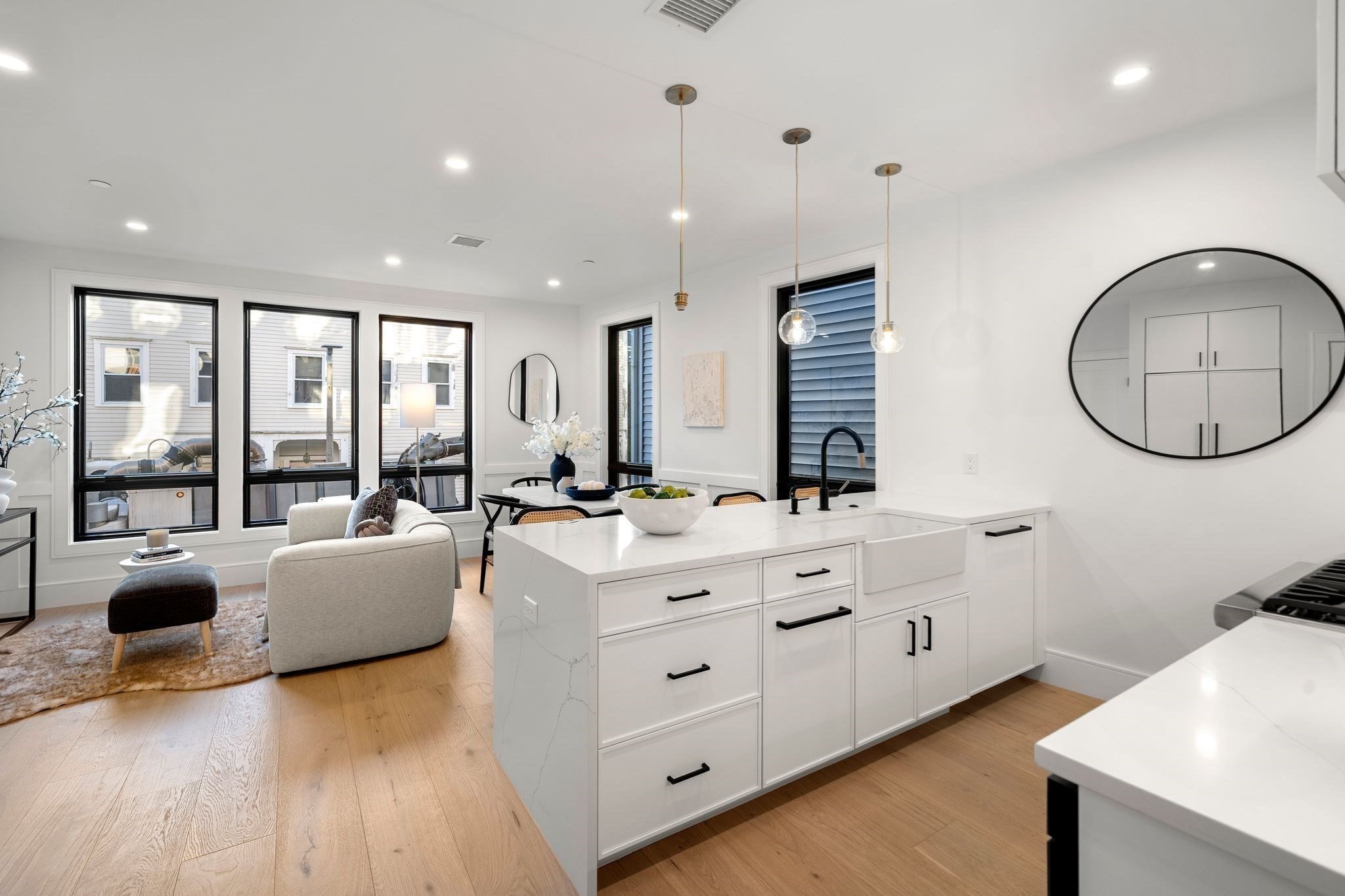 136 W 8th St Unit 2, South Boston, Boston, MA 02127 - Image 2