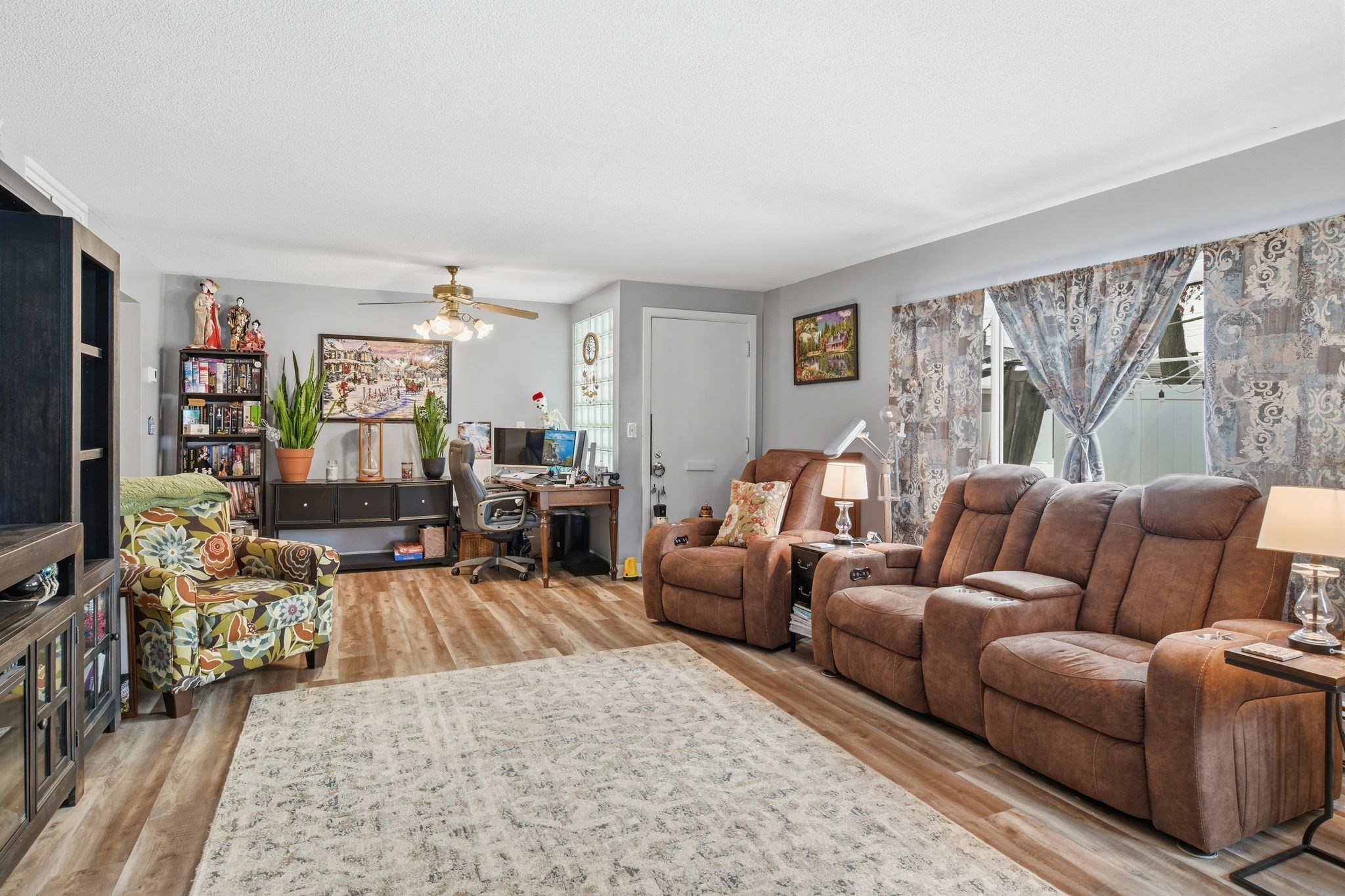 37 Greenwood Ter Unit 37, Chicopee, MA 01022 - Image 5