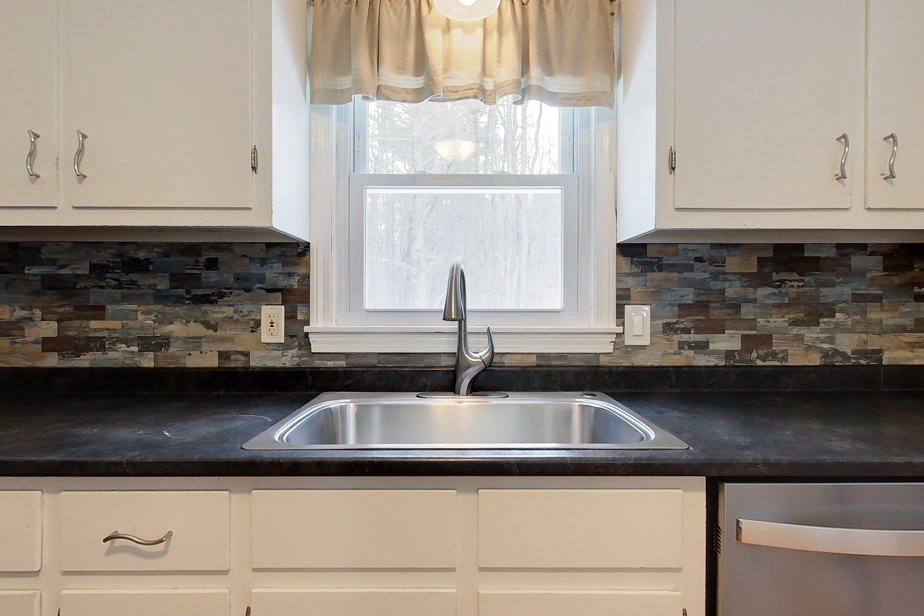 102 Wheeler St, Pepperell, MA 01463 - Image 3