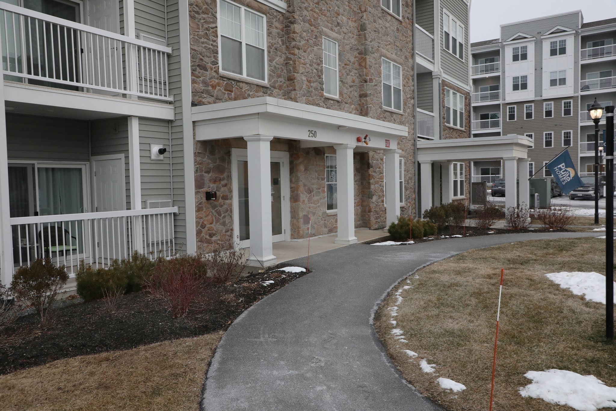 250 Martin'S Landing Unit 402, North Reading, MA 01864 - Image 27