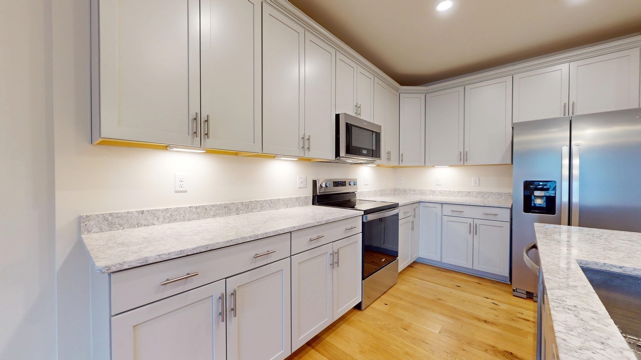 250 Martin'S Landing Unit 402, North Reading, MA 01864 - Image 9