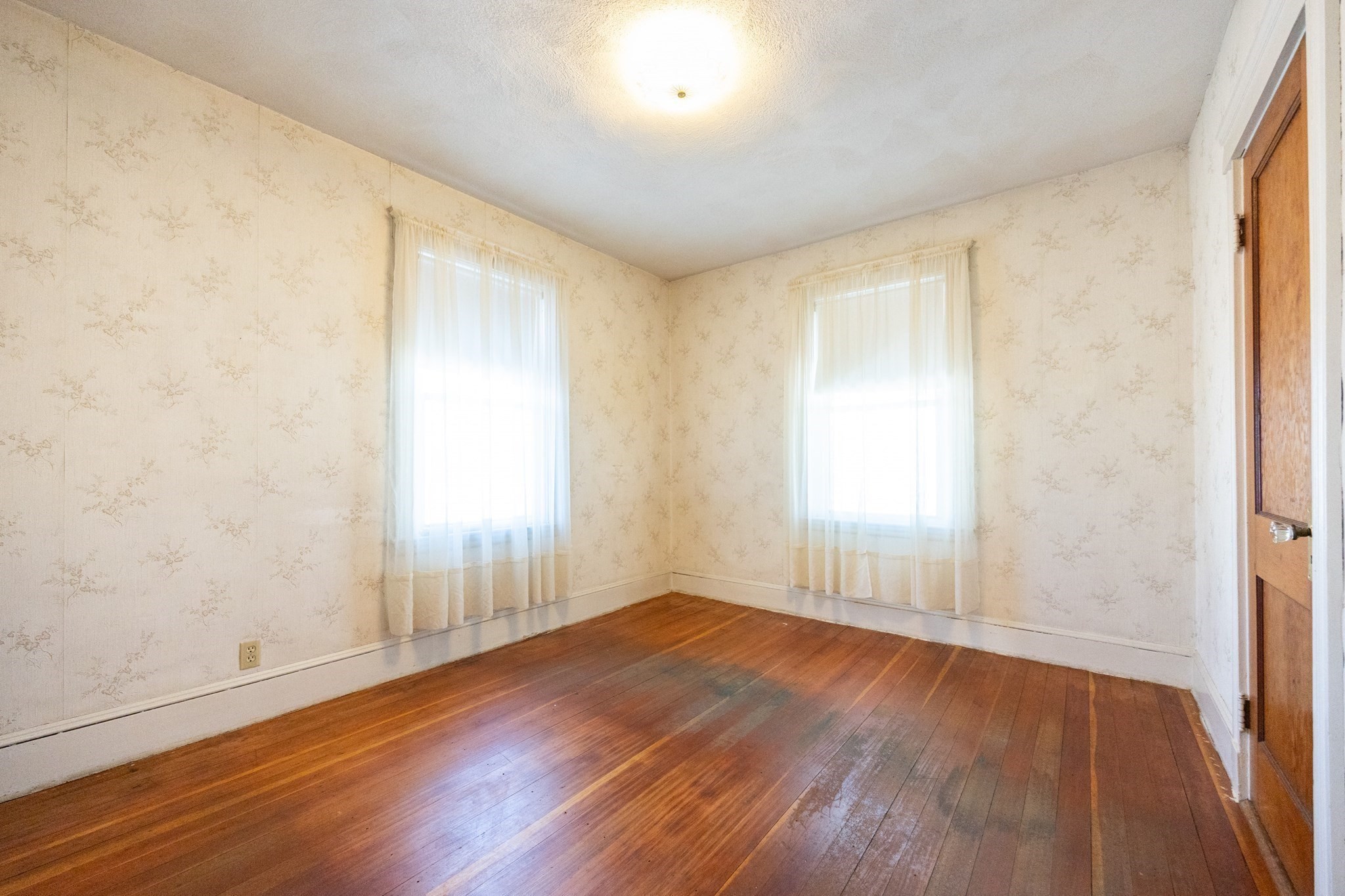 9 Saint James Road, Medford, MA 02155 - Image 30