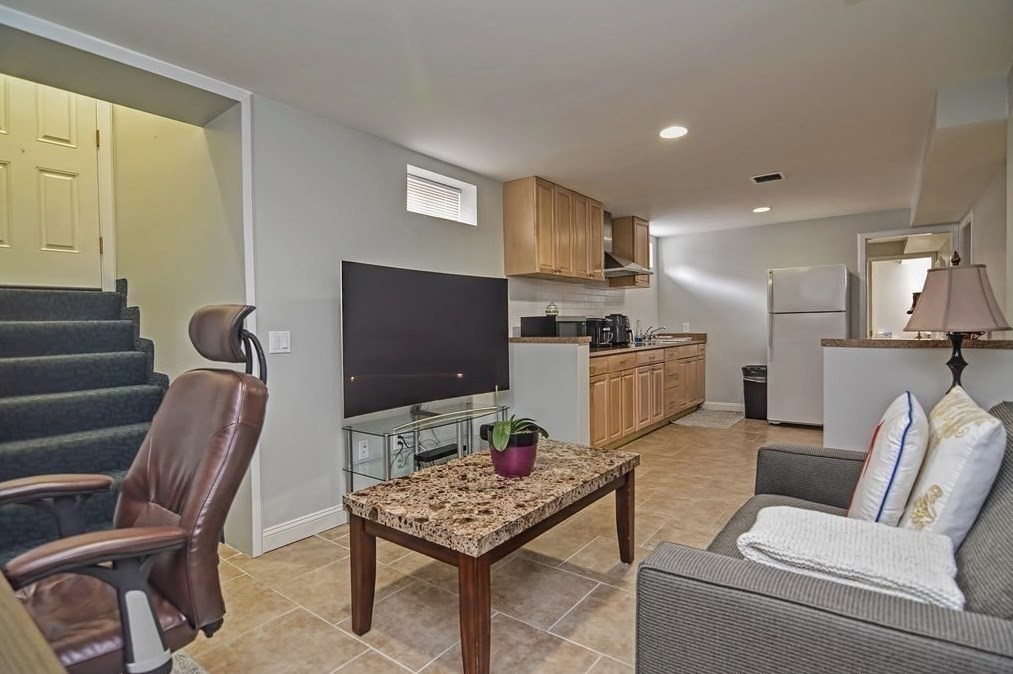 56 Valley St, Everett, MA 02149 - Image 28