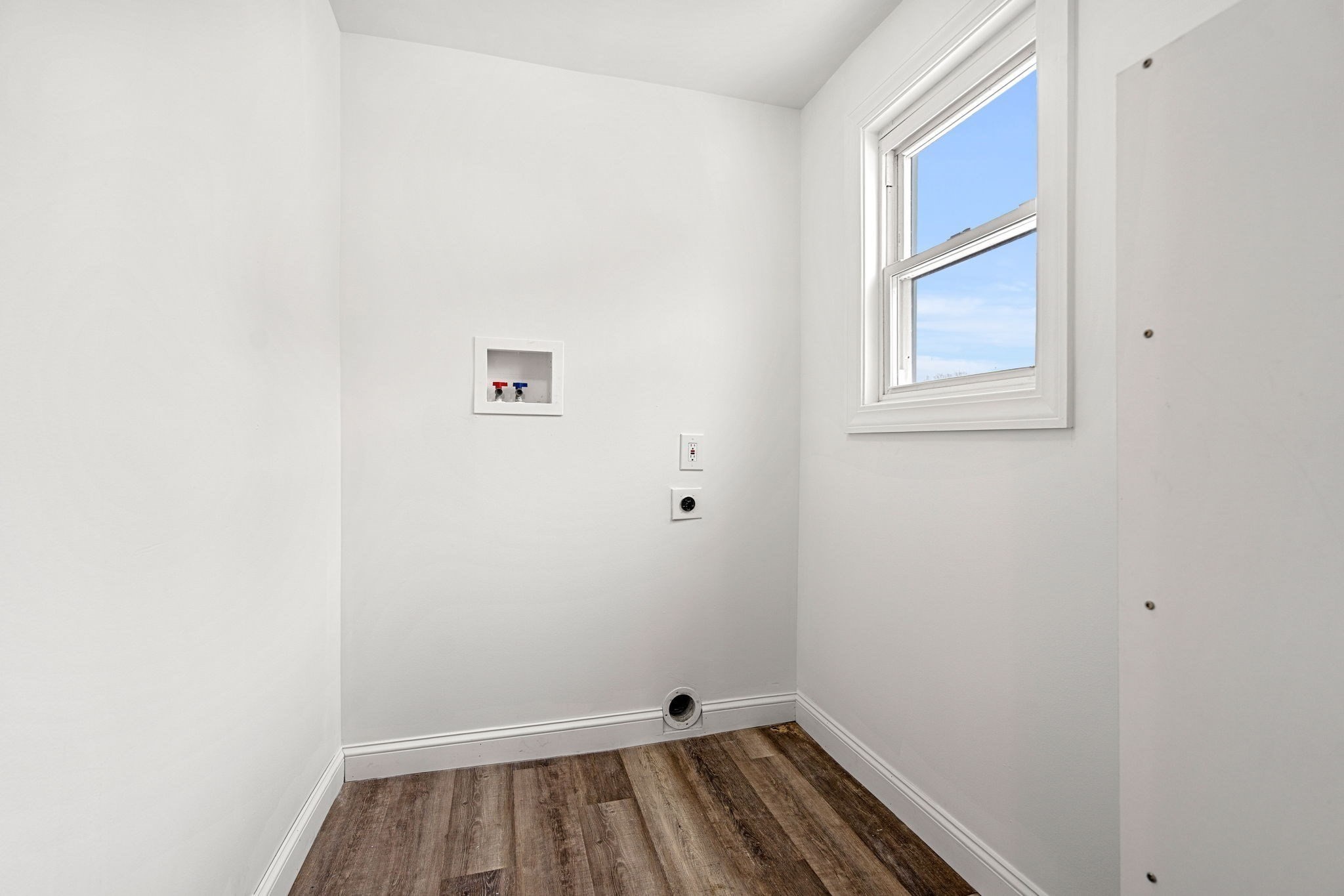 77 Race St, Haverhill, MA 01830 - Image 9