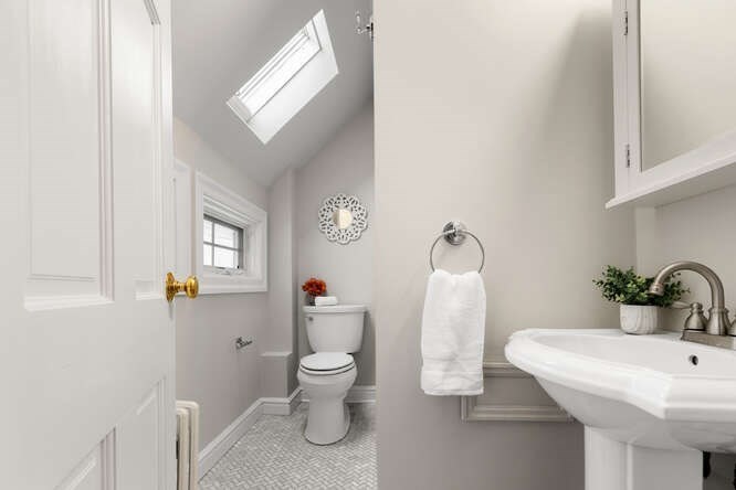 15 Maple St, Melrose, MA 02176 - Image 21