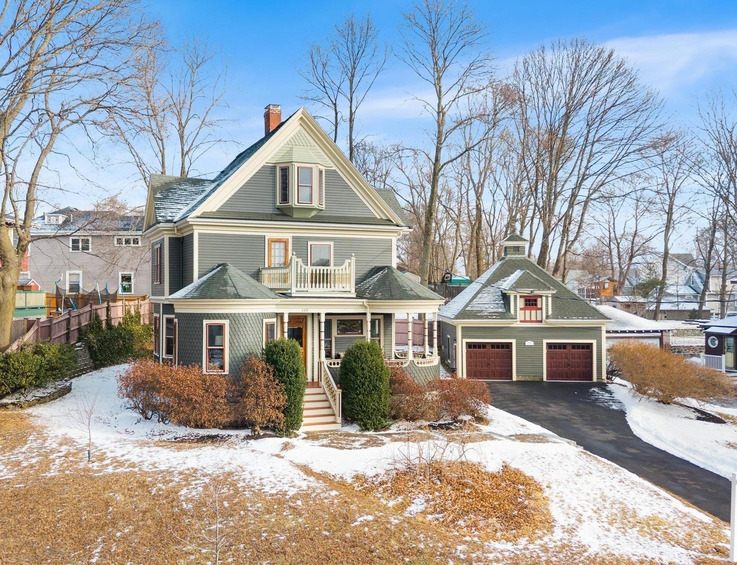 129 High Street, Reading, MA 01867