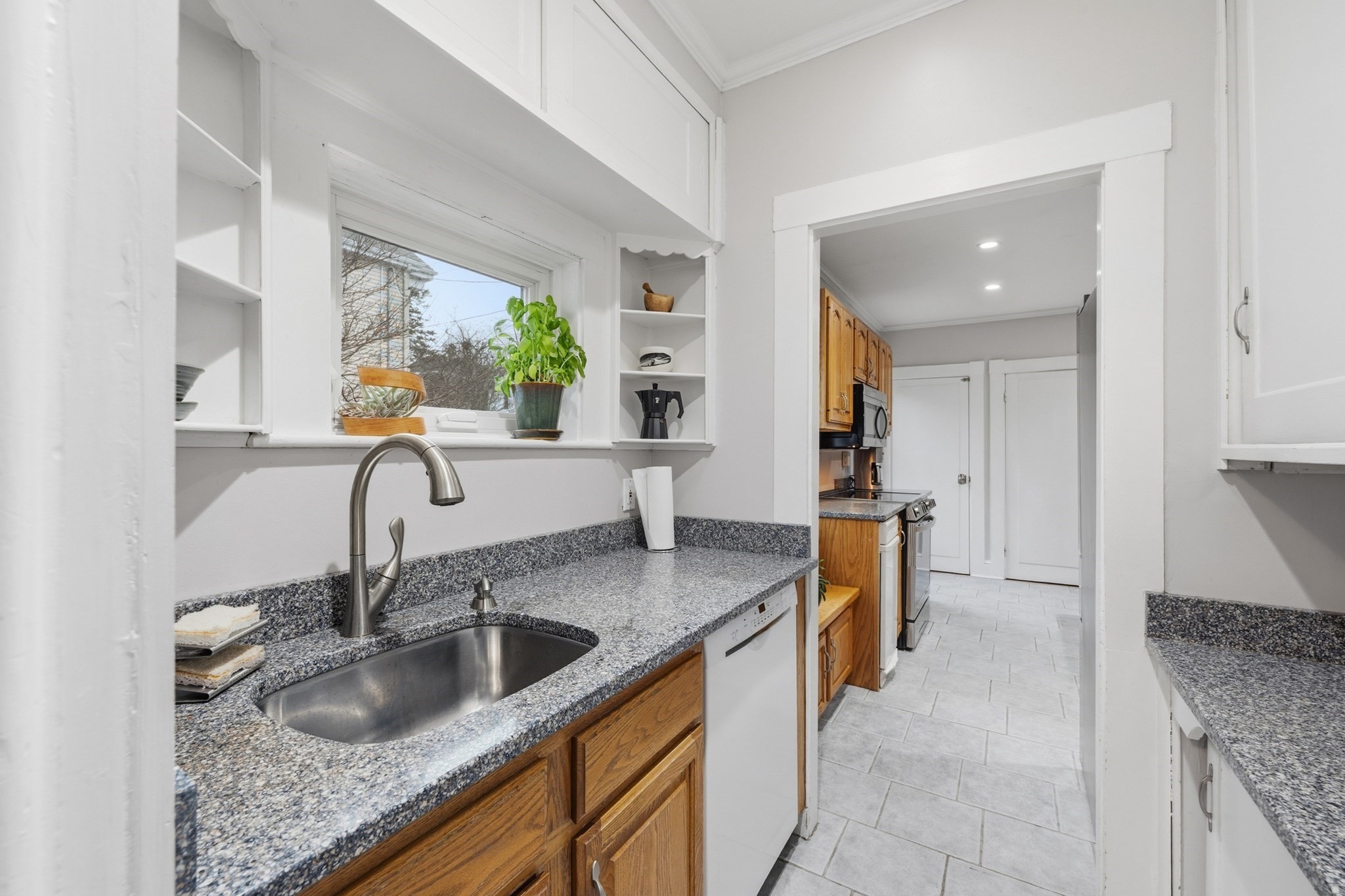14 Harrison Ave, Beverly, MA 01915 - Image 11