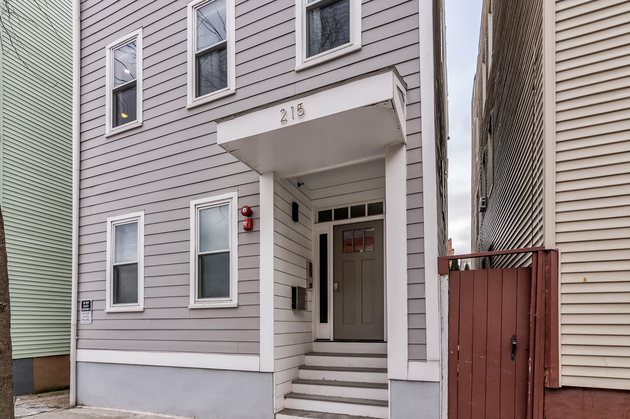 215 Maverick Unit 2, East Boston, Boston, MA 02128