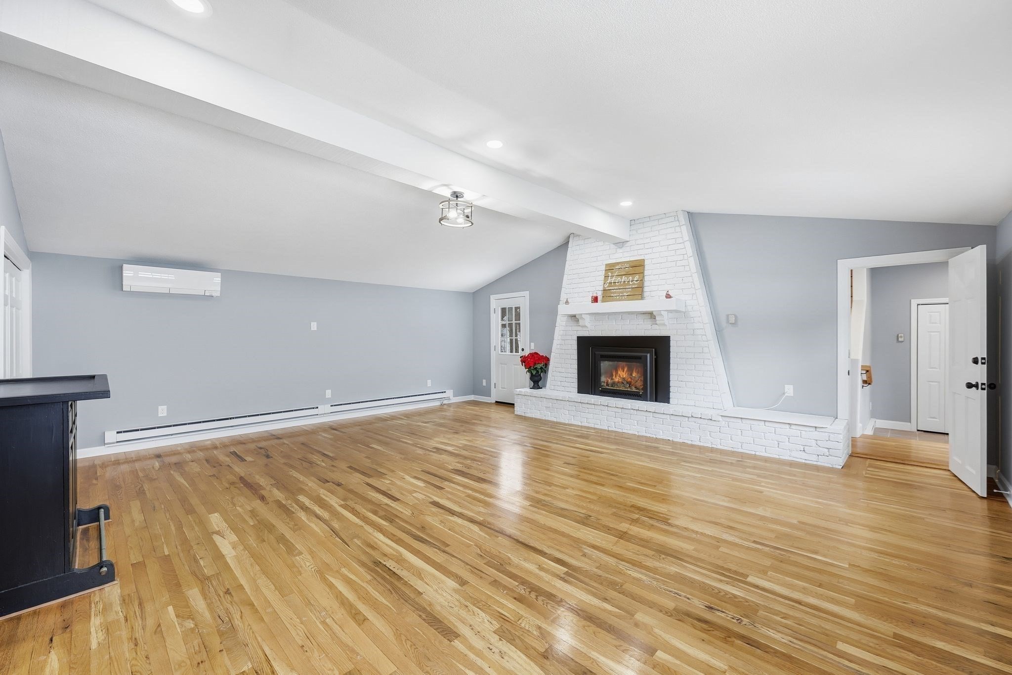 11 Hadley St, South Hadley, MA 01075 - Image 15
