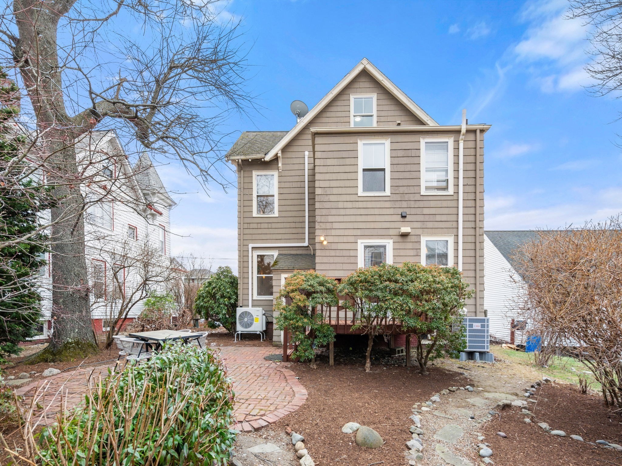 21 Raymond Ave, Somerville, MA 02144 - Image 29