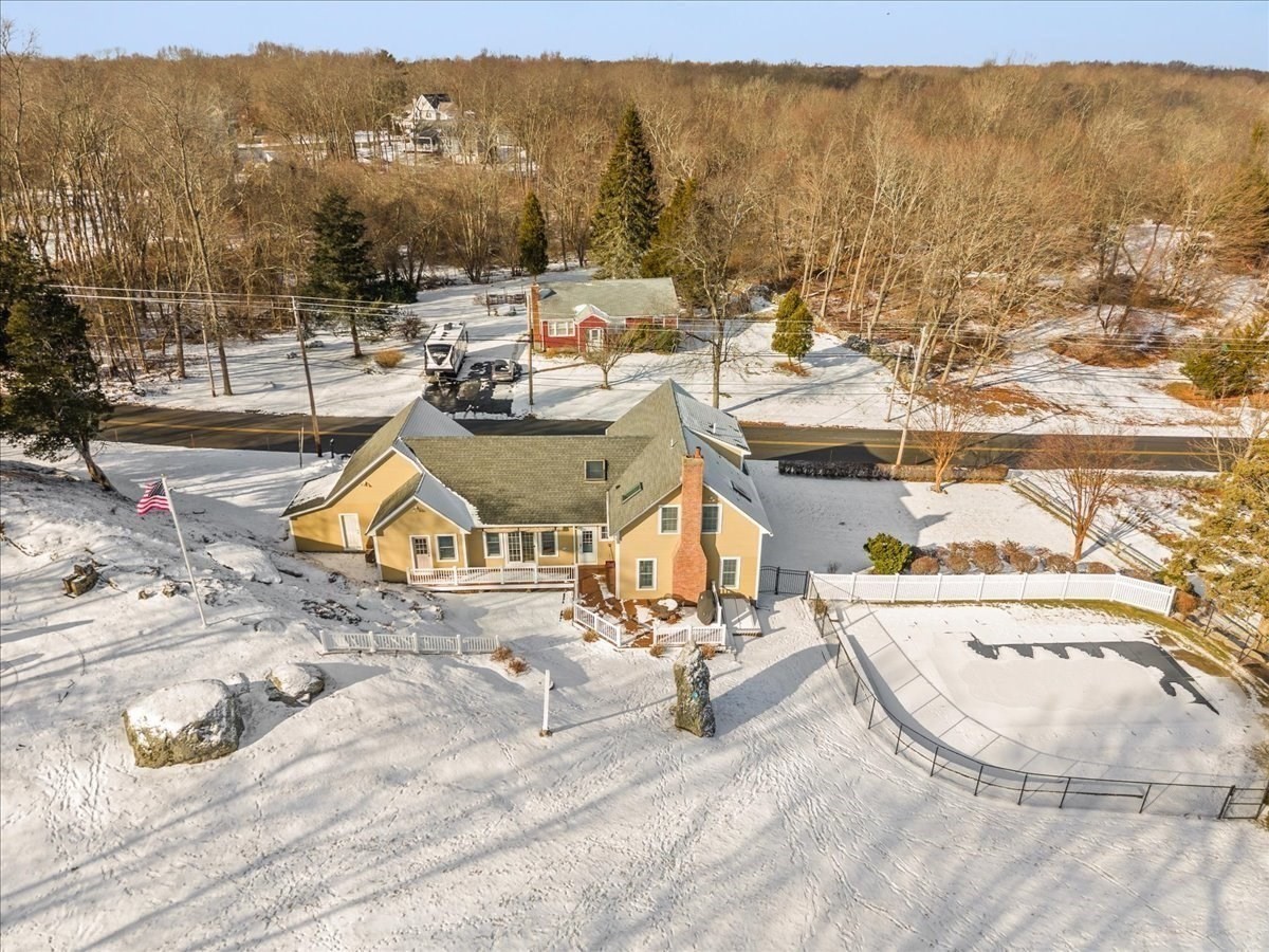 692 Elm St, Somerset, MA 02726 - Image 3