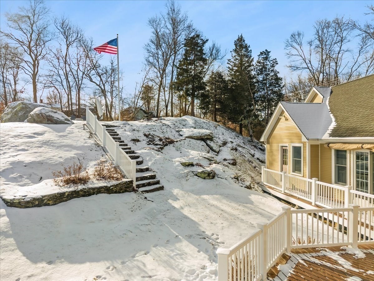 692 Elm St, Somerset, MA 02726 - Image 25