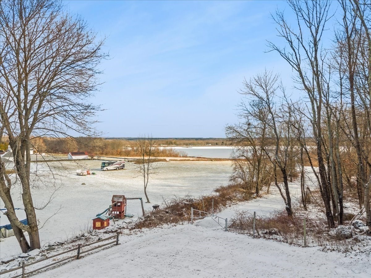 692 Elm St, Somerset, MA 02726 - Image 30