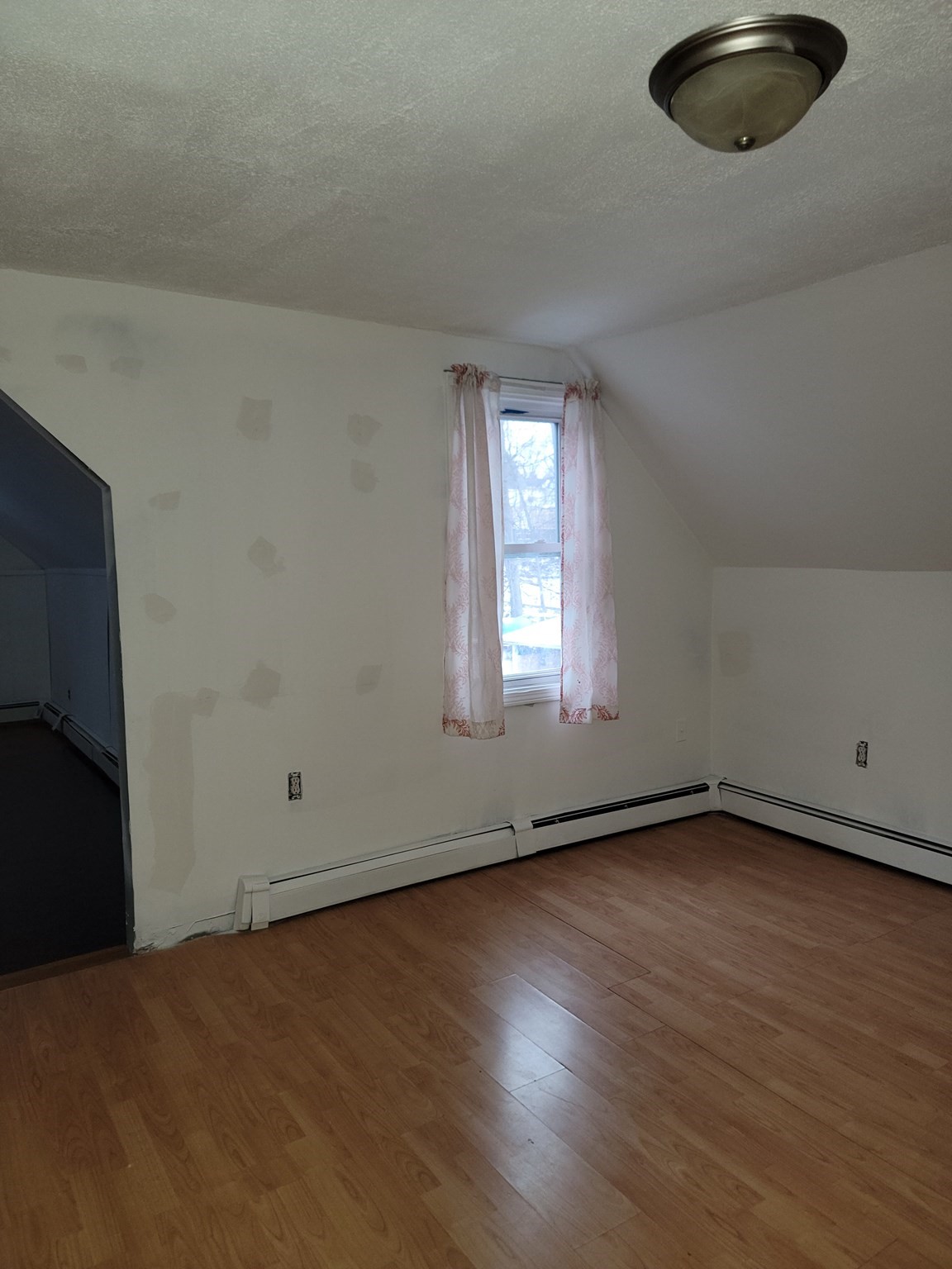 47 Birch St, Worcester, MA 01603 - Image 16