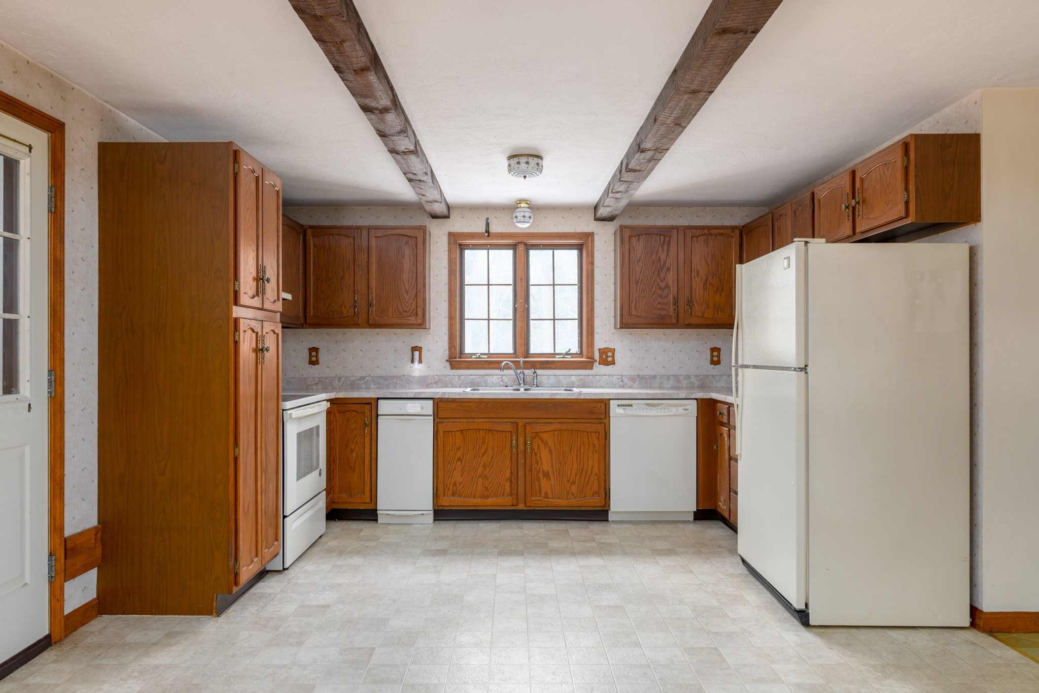 224 Podunk Road, Sturbridge, MA 01566 - Image 6