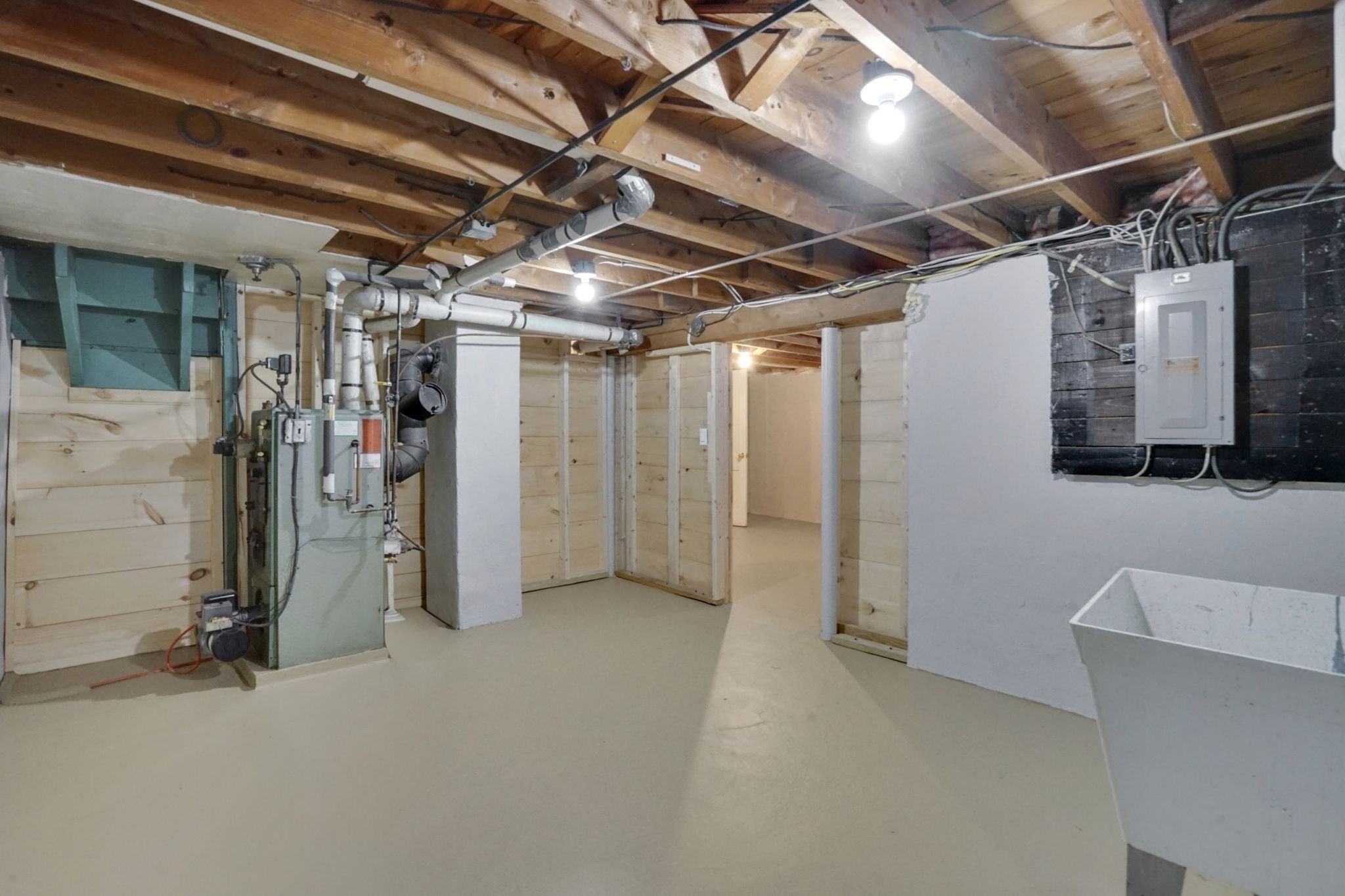 103 Catherine Street, Chicopee, MA 01013 - Image 35