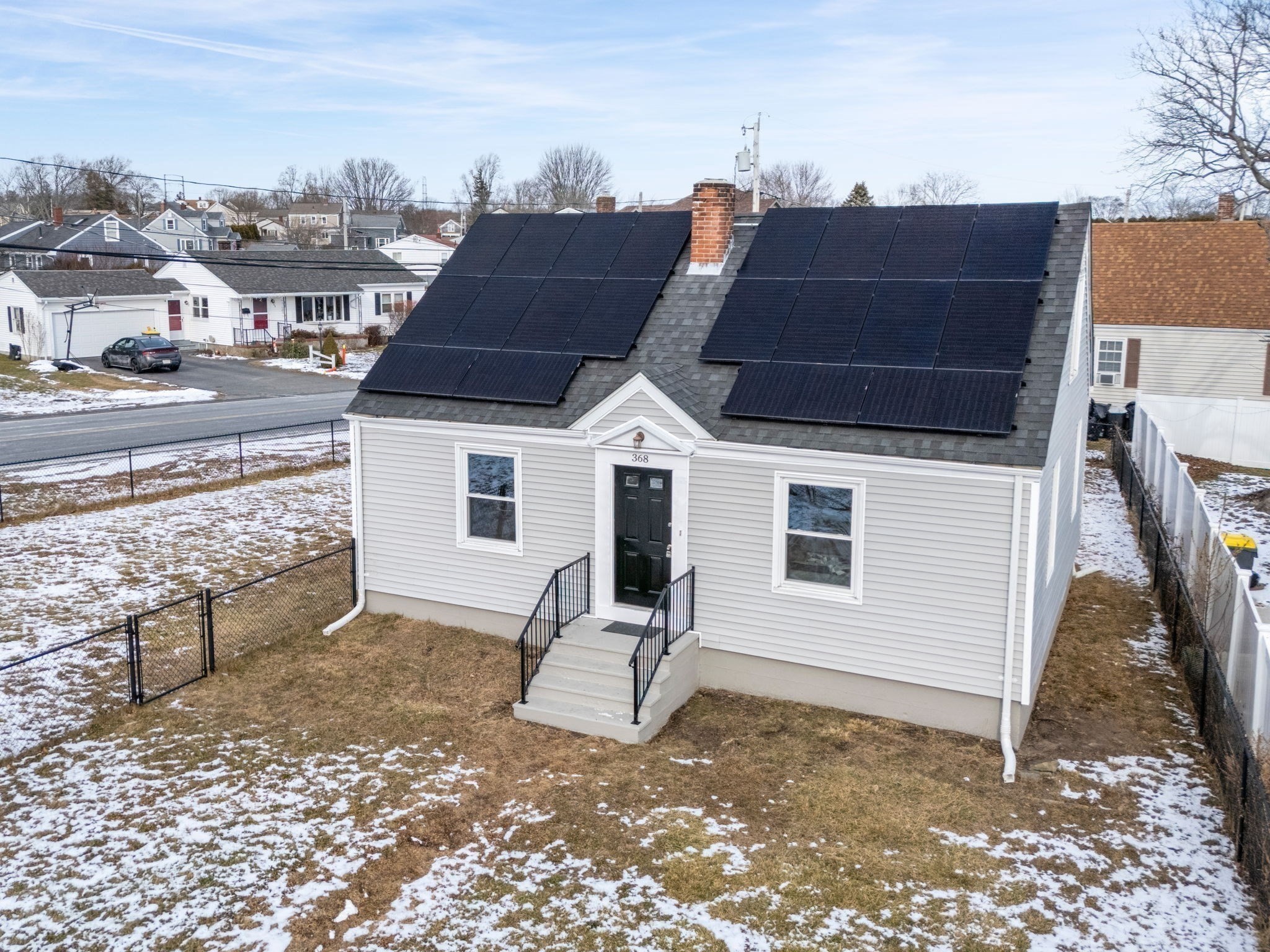 368 Read St, Somerset, MA 02726