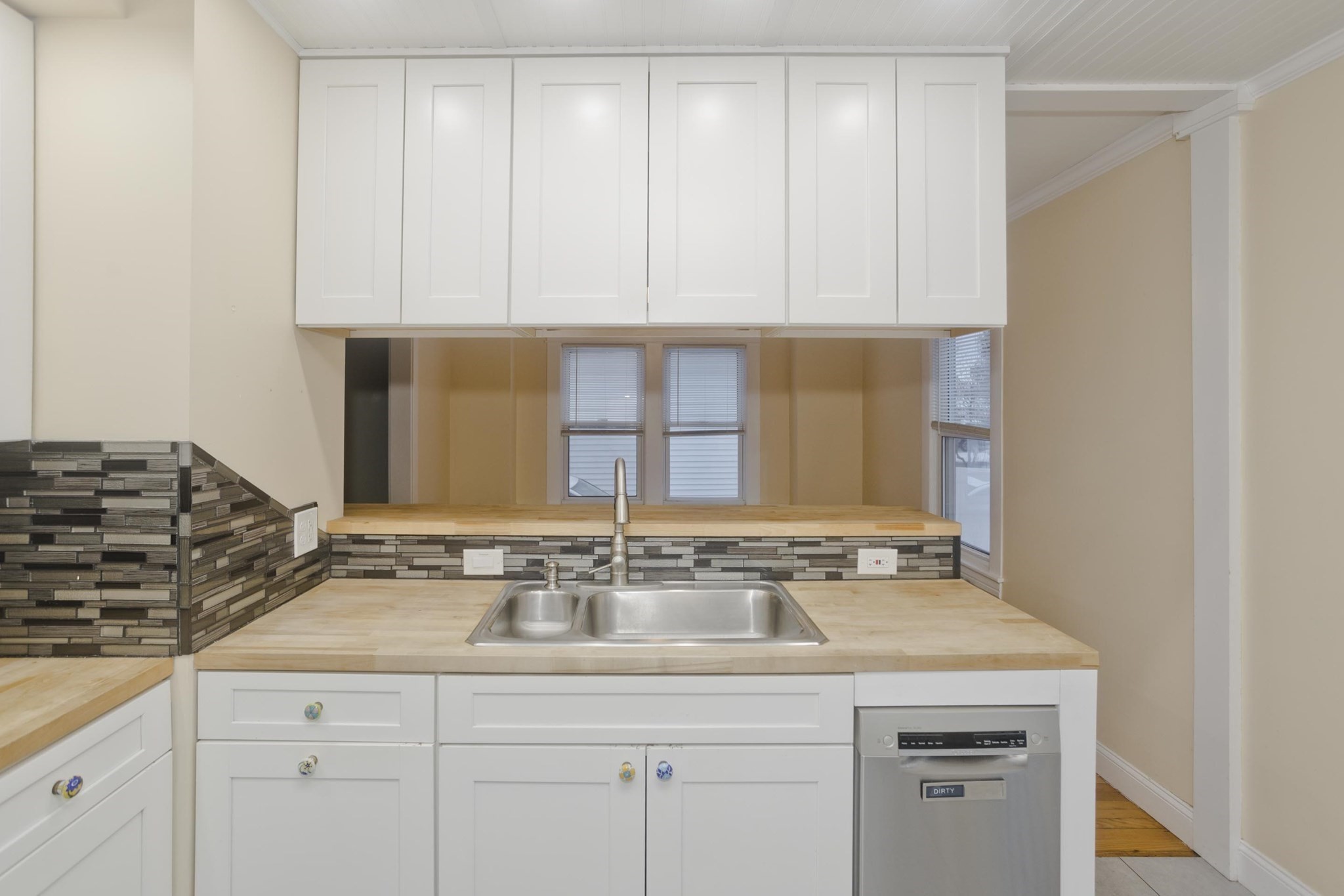 53 Warren Street, West Springfield, MA 01089 - Image 13