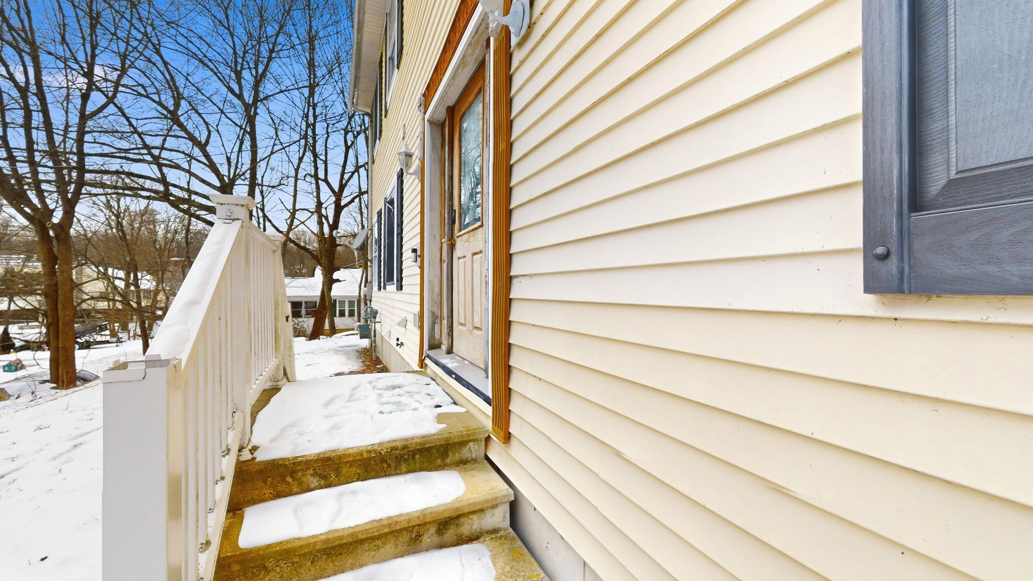 15 Teddy Rd, Worcester, MA 01603 - Image 2