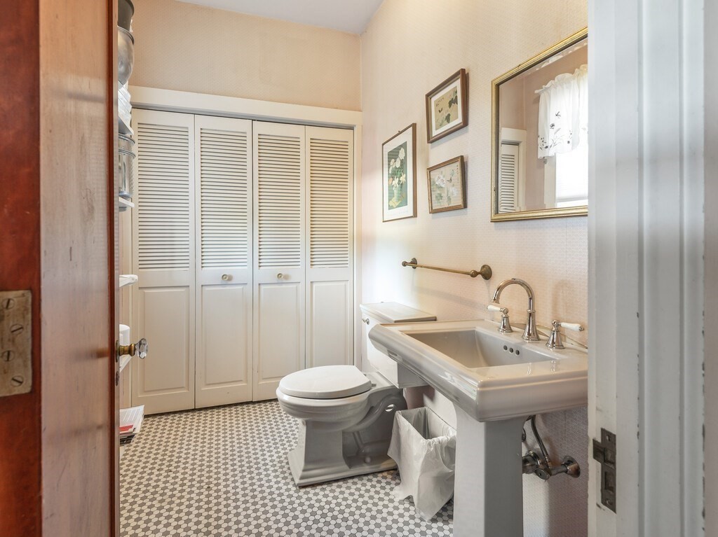 19 Kenilworth Road, Worcester, MA 01602 - Image 13