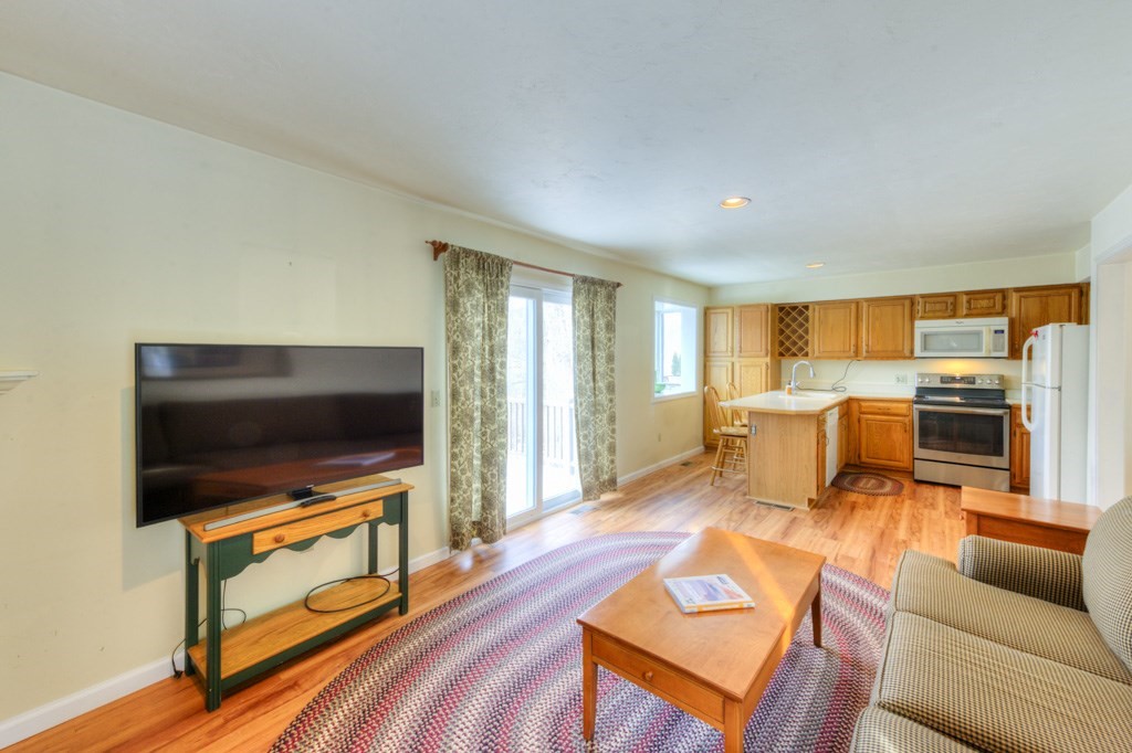 65 Brookdale Cir Unit 65, Shrewsbury, MA 01545 - Image 17