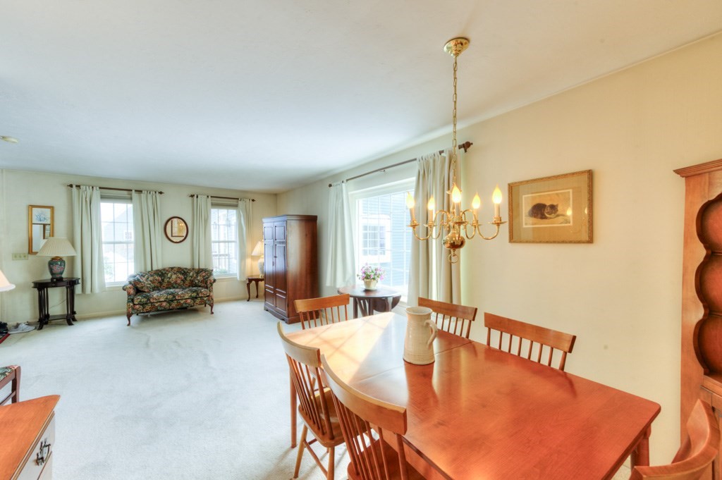 65 Brookdale Cir Unit 65, Shrewsbury, MA 01545 - Image 9