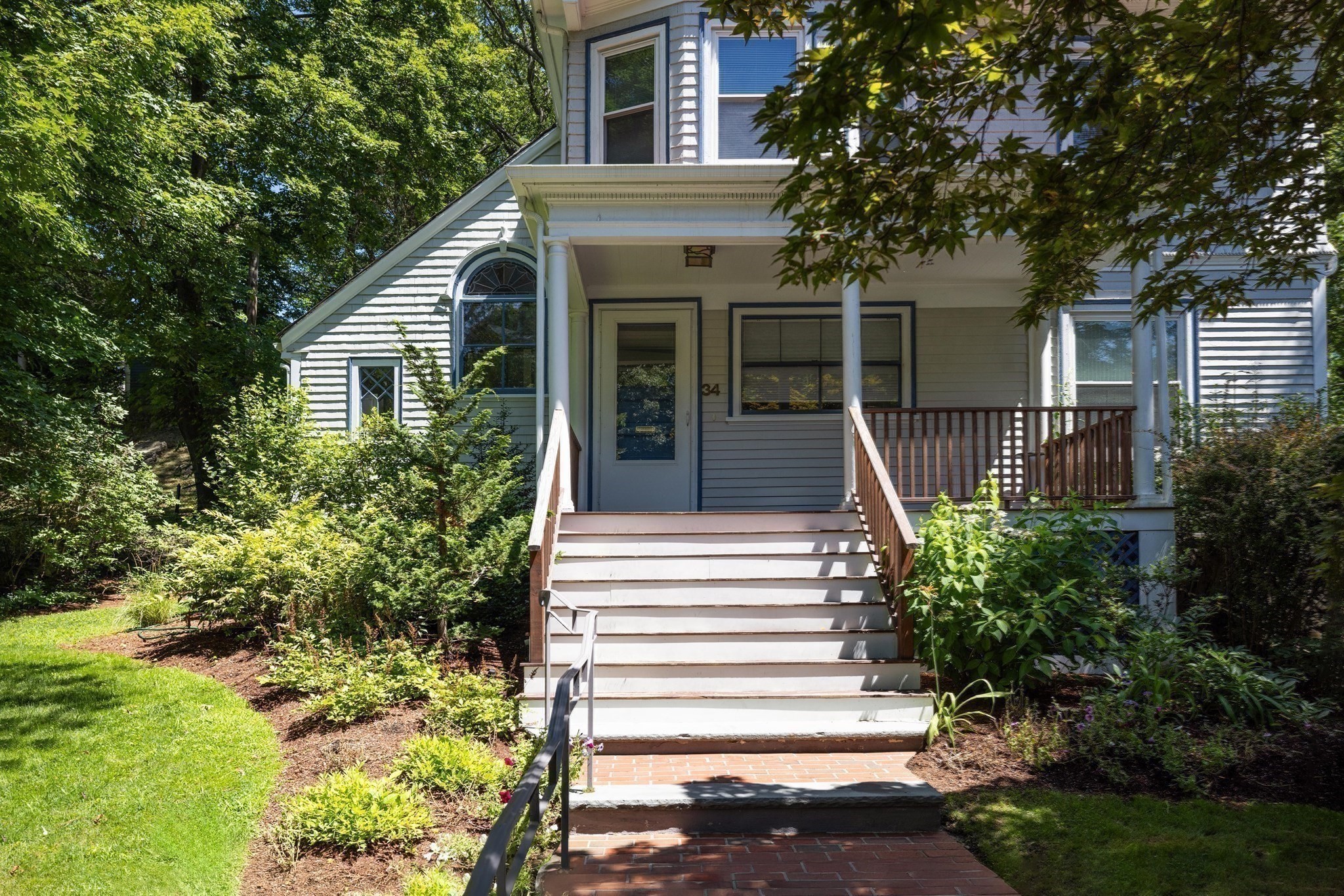 34 Chestnut Terrace, Newton, MA 02459 - Image 12