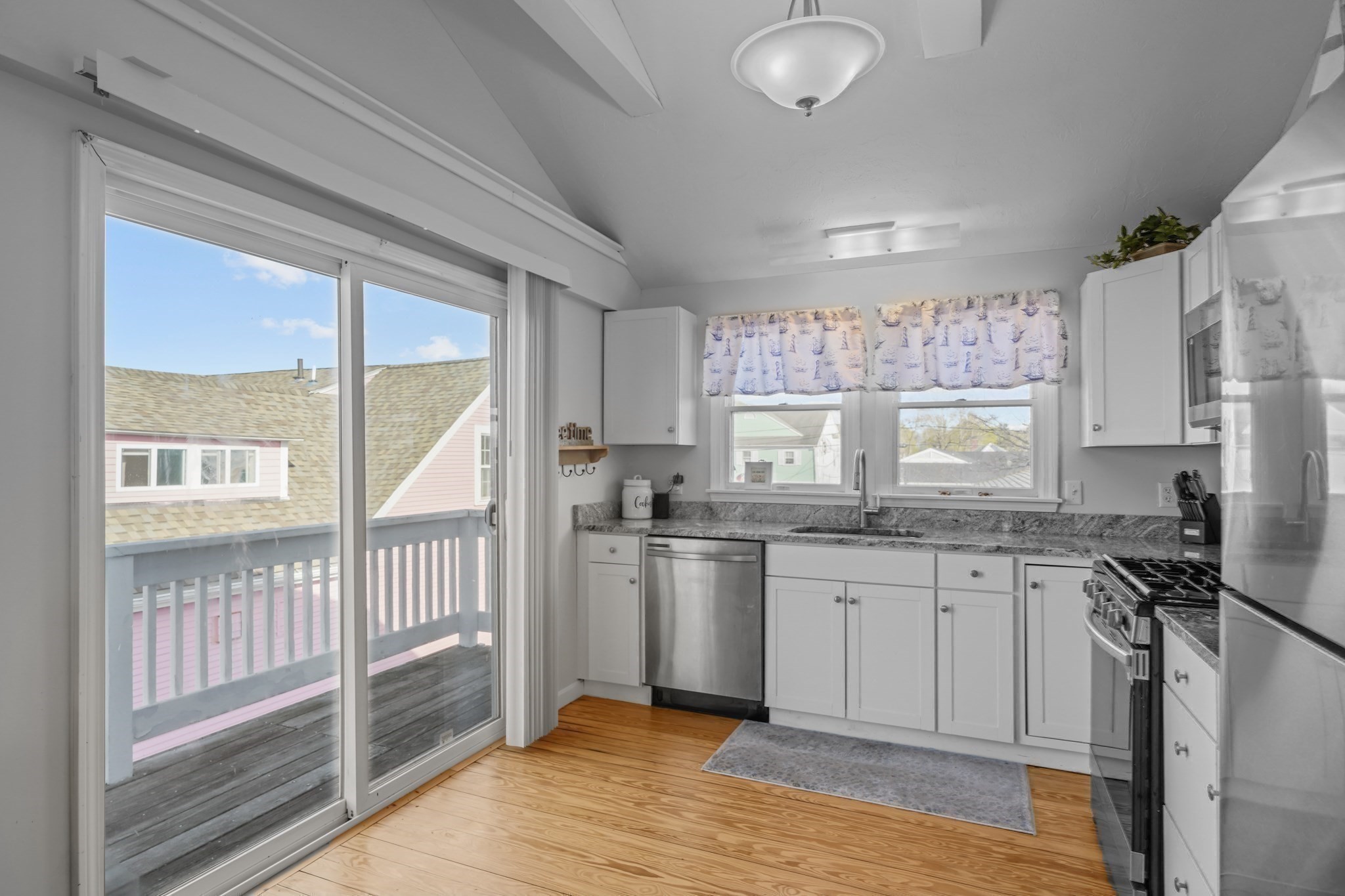 574 Main St, Barnstable, MA 02601 - Image 18
