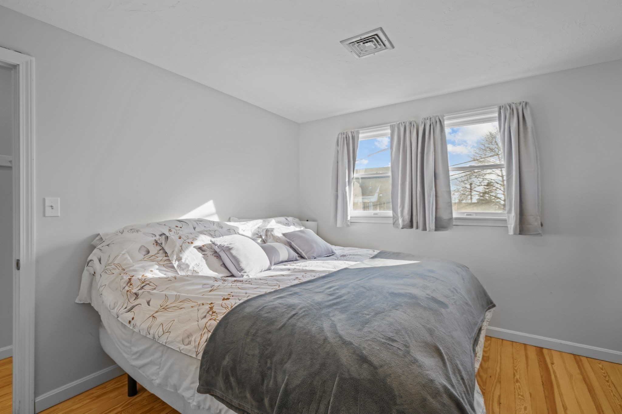 574 Main St, Barnstable, MA 02601 - Image 24