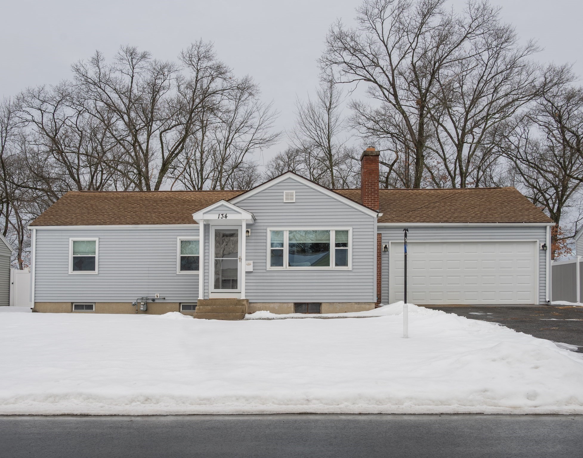 134 Lukasik St, Chicopee, MA 01020 - Image 1