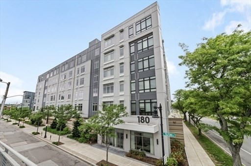 180 Telford St Unit 413, Lower Allston, Boston, MA 02135