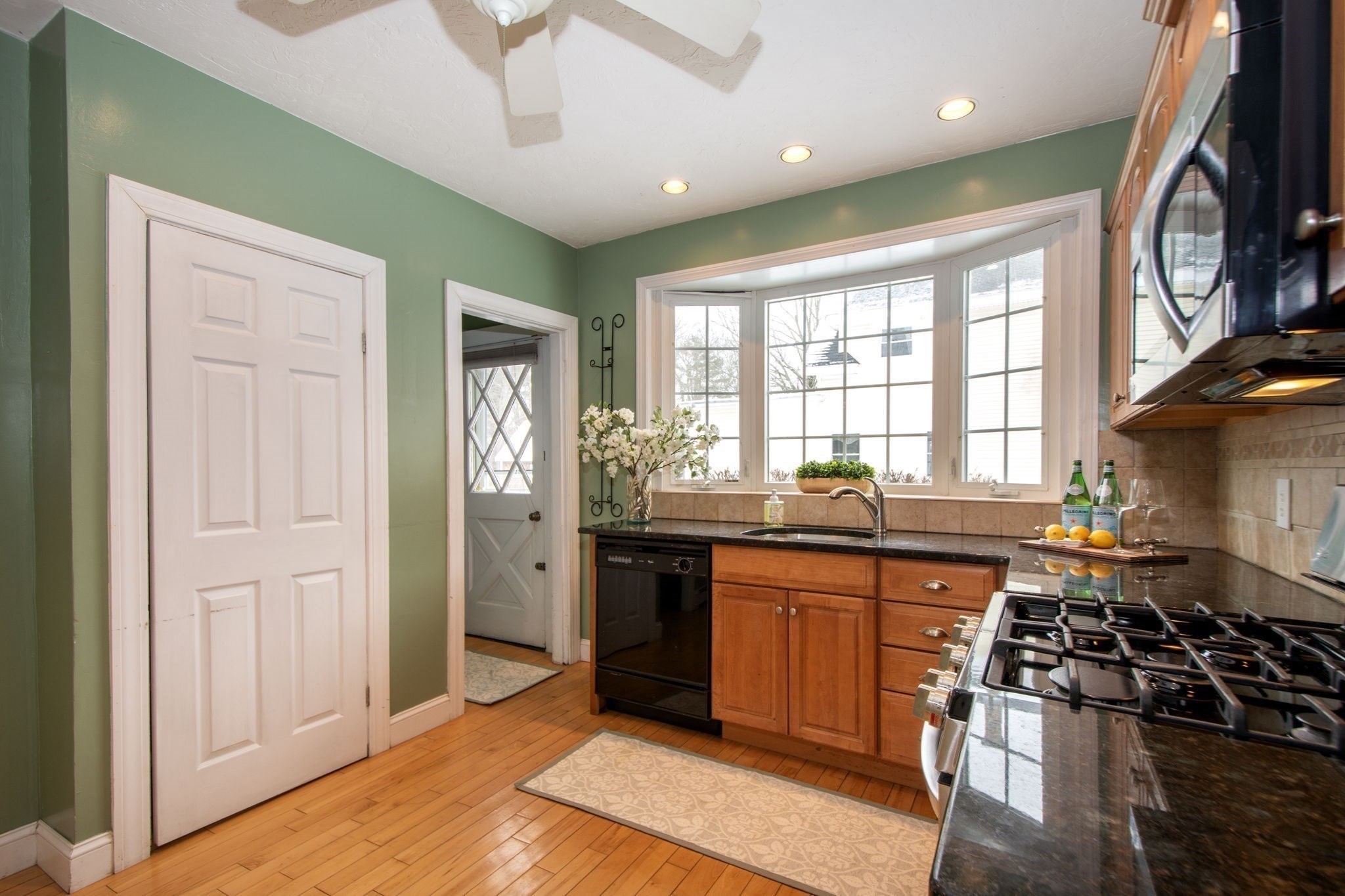 73 Hollis St, Weymouth, MA 02190 - Image 17
