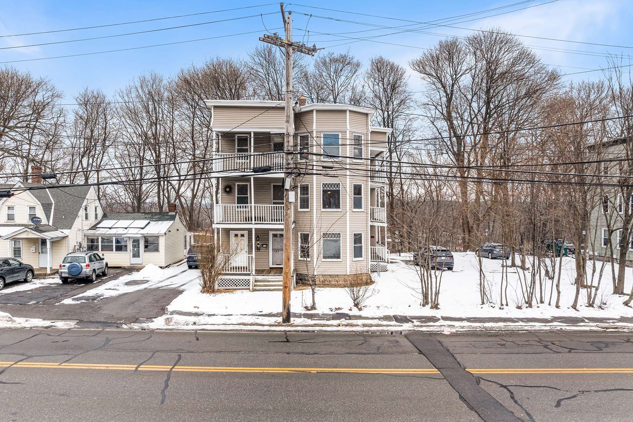 748 Water St, Fitchburg, MA 01420