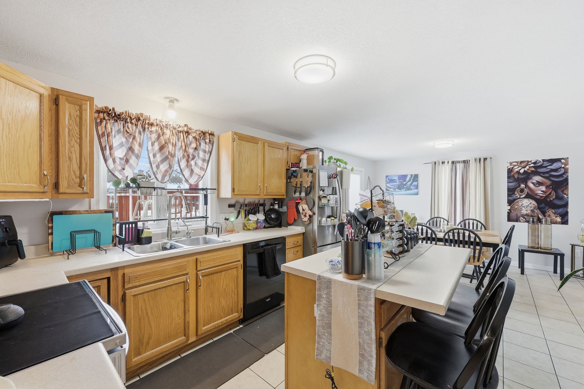 44 Border St, Springfield, MA 01104 - Image 18