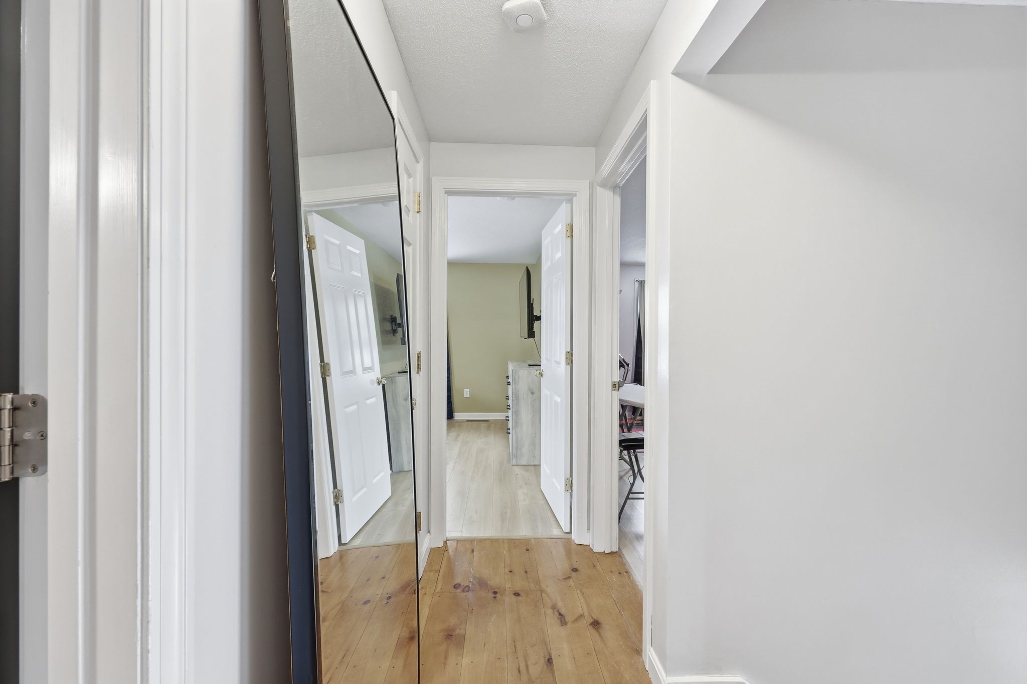 44 Border St, Springfield, MA 01104 - Image 20