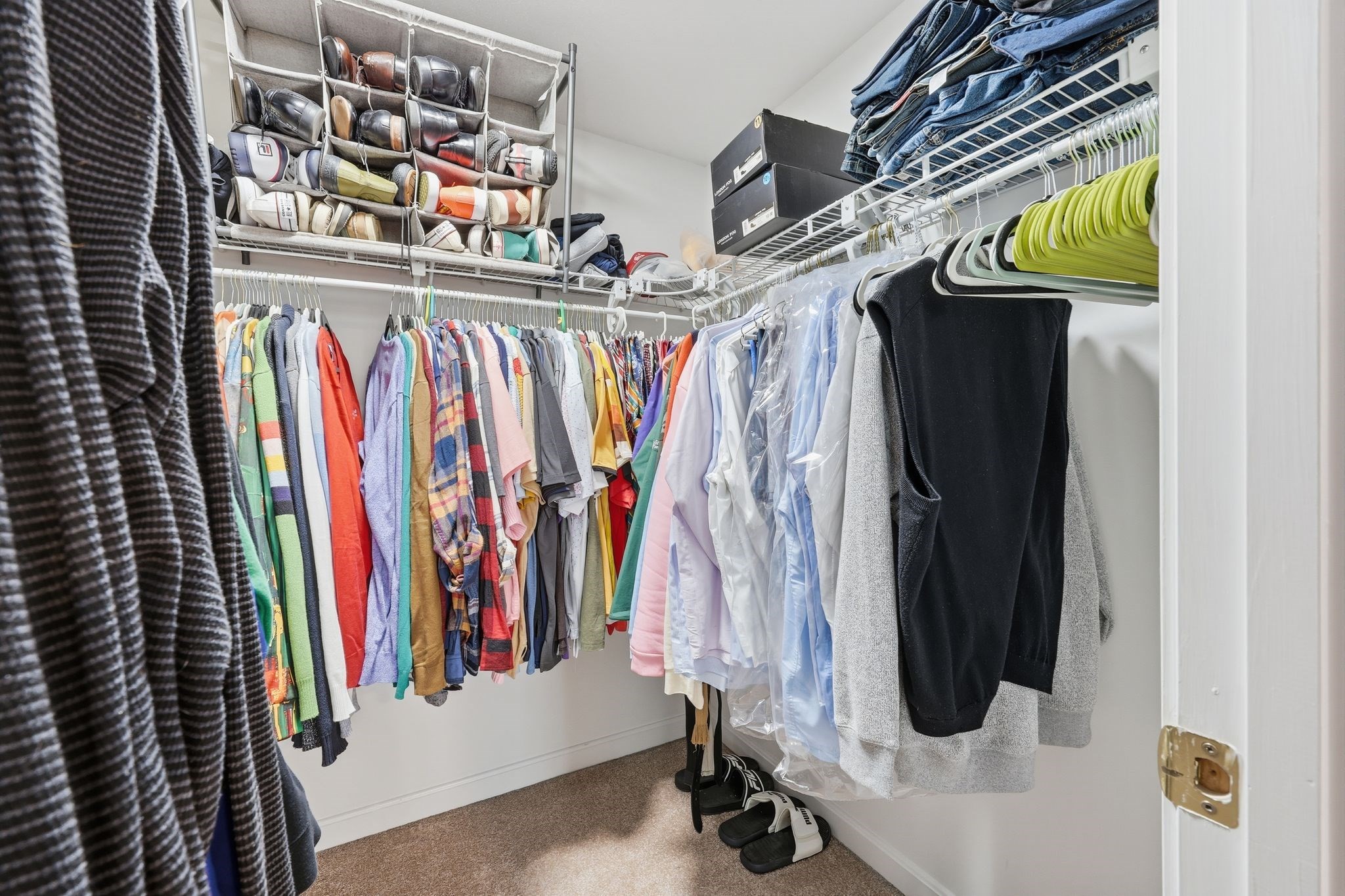 44 Border St, Springfield, MA 01104 - Image 25