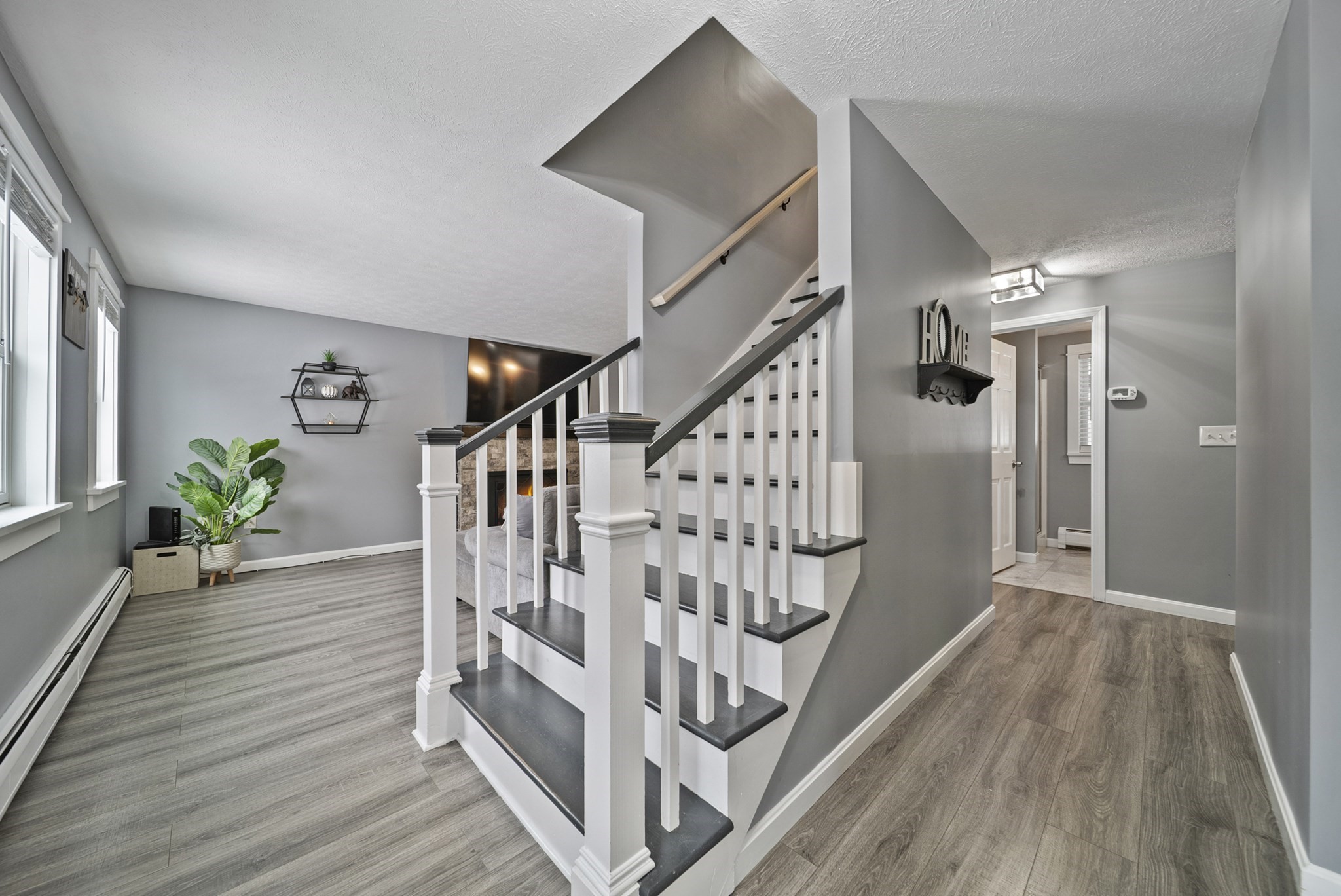 19 Pioneer Dr, Nashua, NH 03062 - Image 11