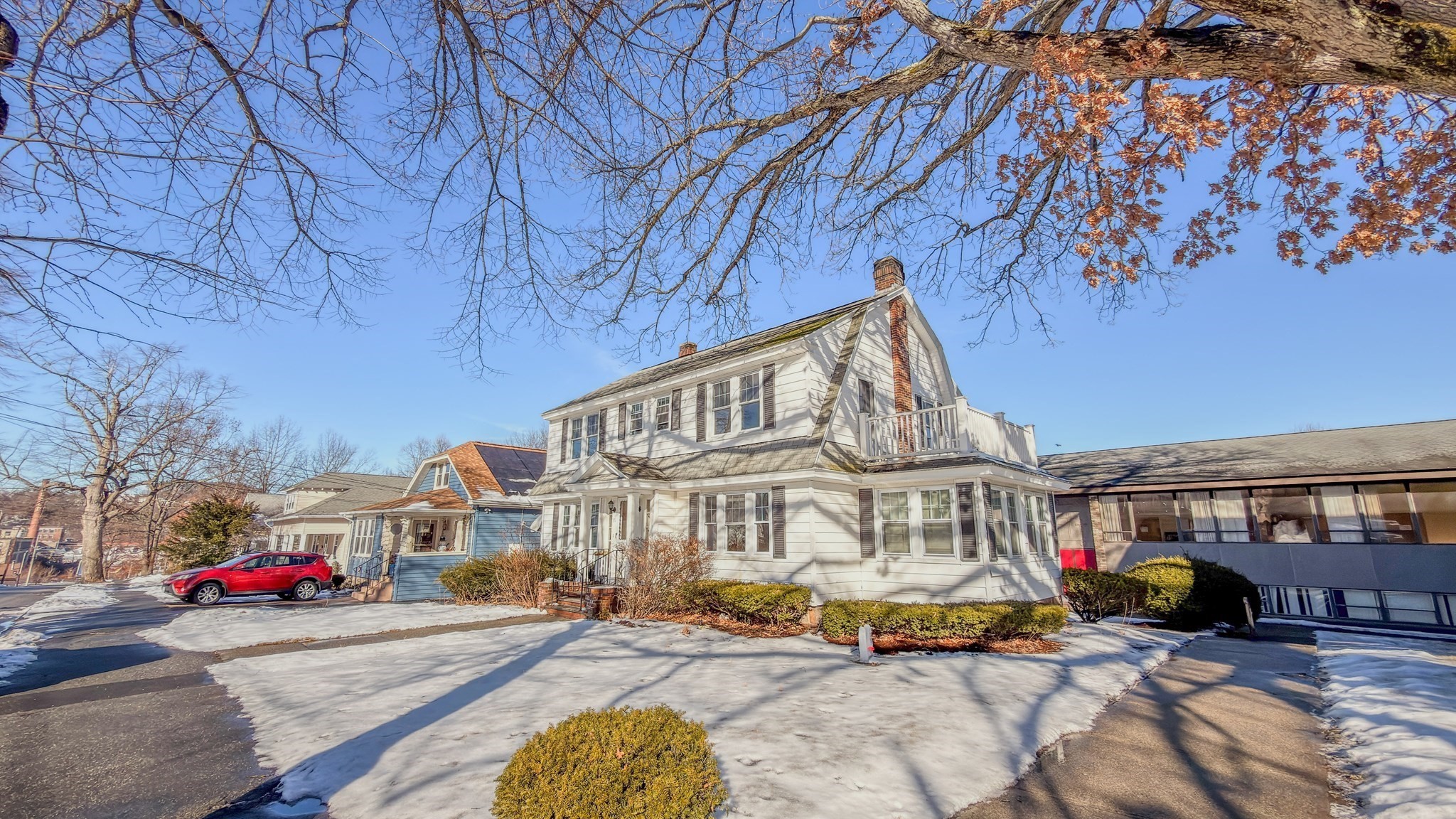 39 Whitmarsh Avenue, Worcester, MA 01606 - Image 2