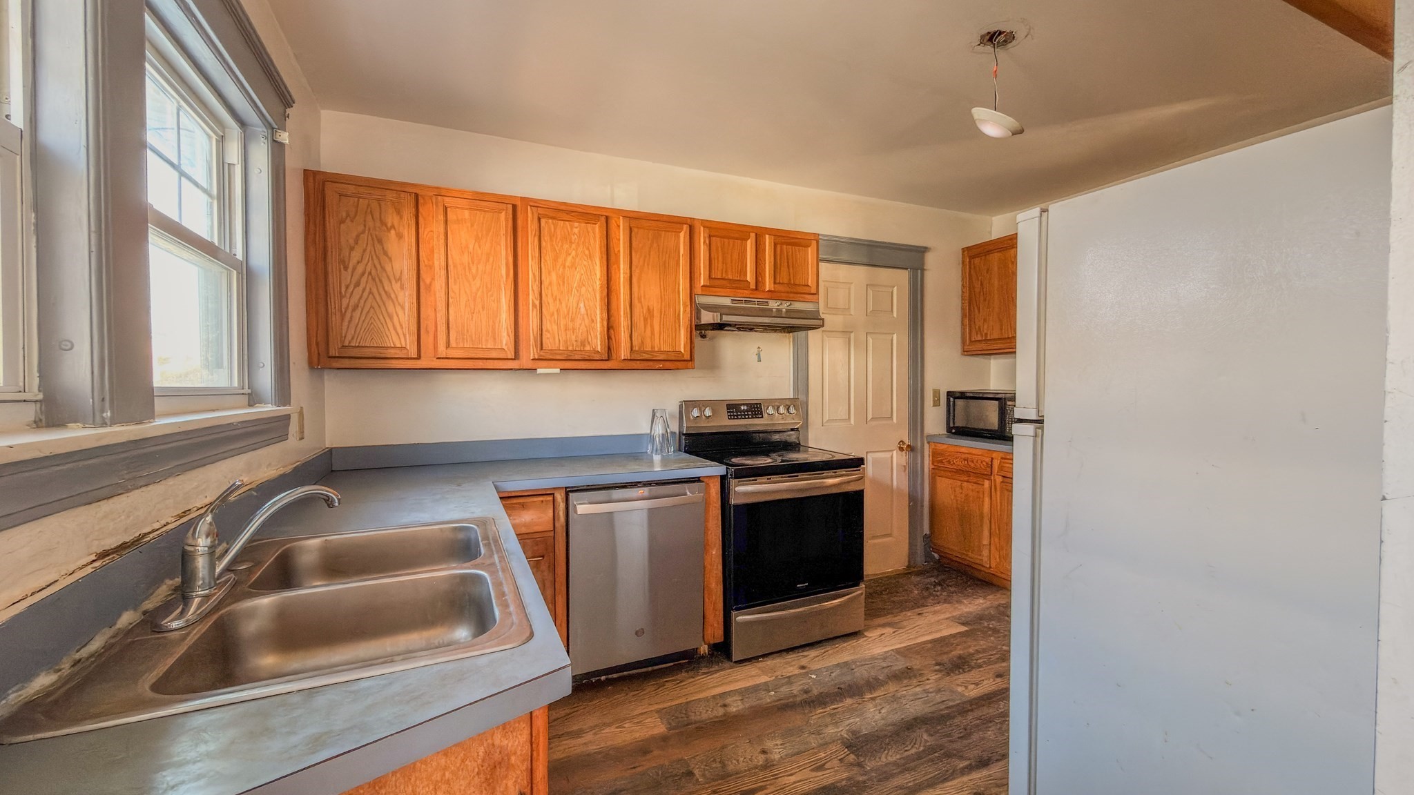 39 Whitmarsh Avenue, Worcester, MA 01606 - Image 13