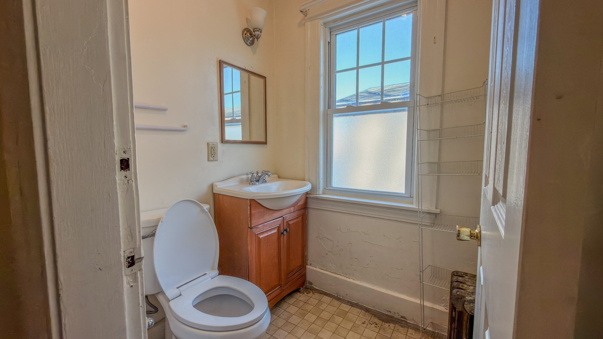 39 Whitmarsh Avenue, Worcester, MA 01606 - Image 16