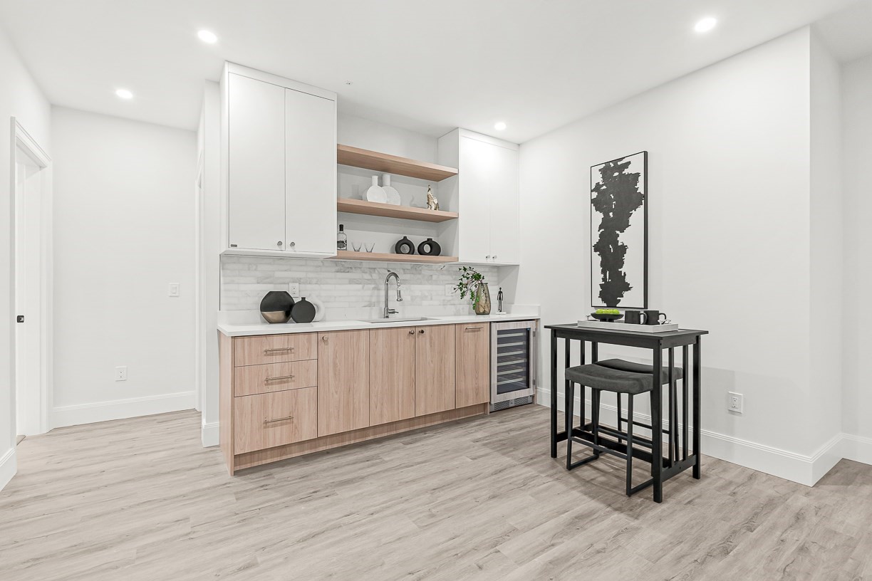 8 Oakdale Ave, Wellesley, MA 02482 - Image 29