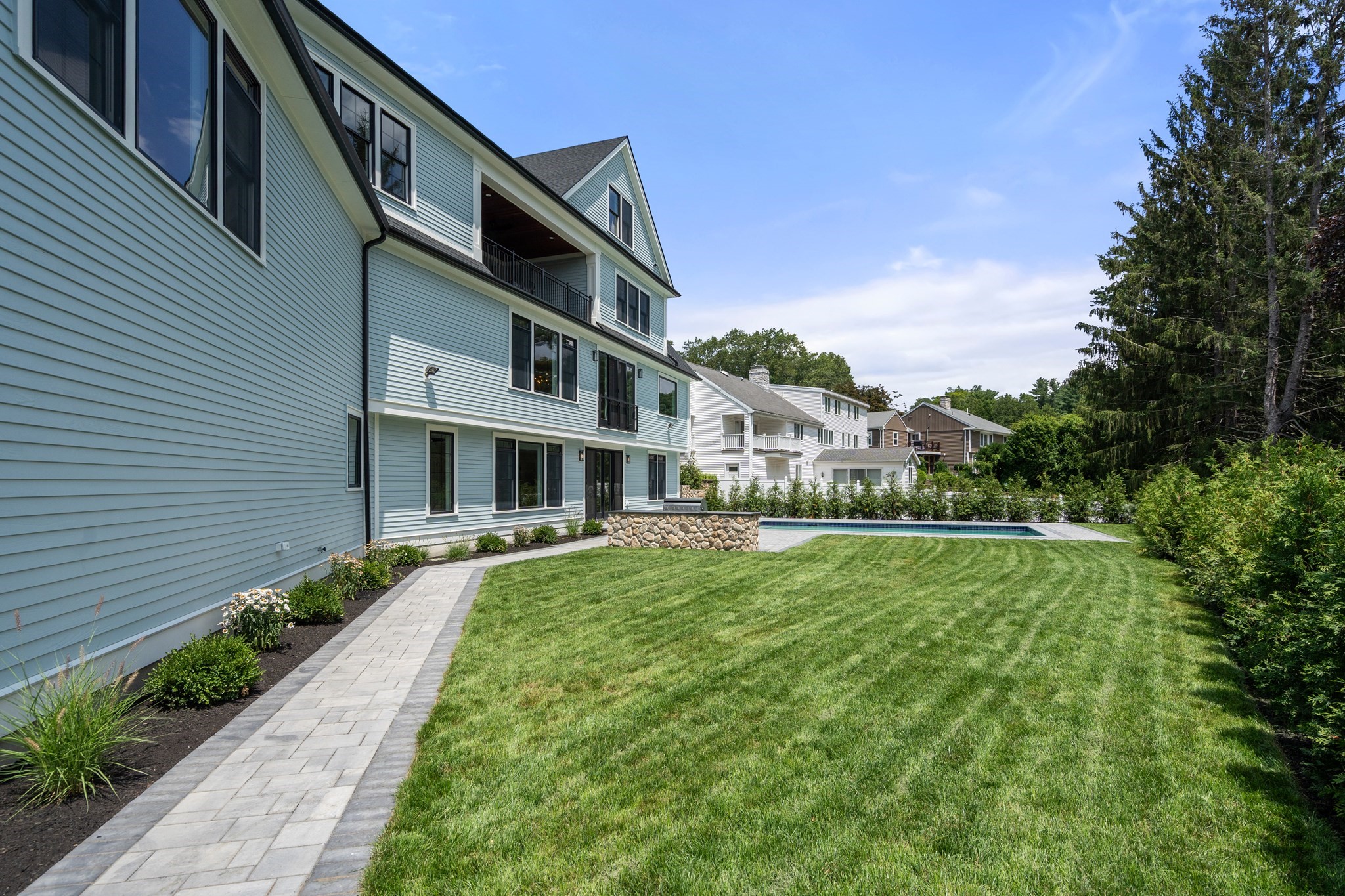 53 Crestview Rd, Belmont, MA 02478 - Image 4