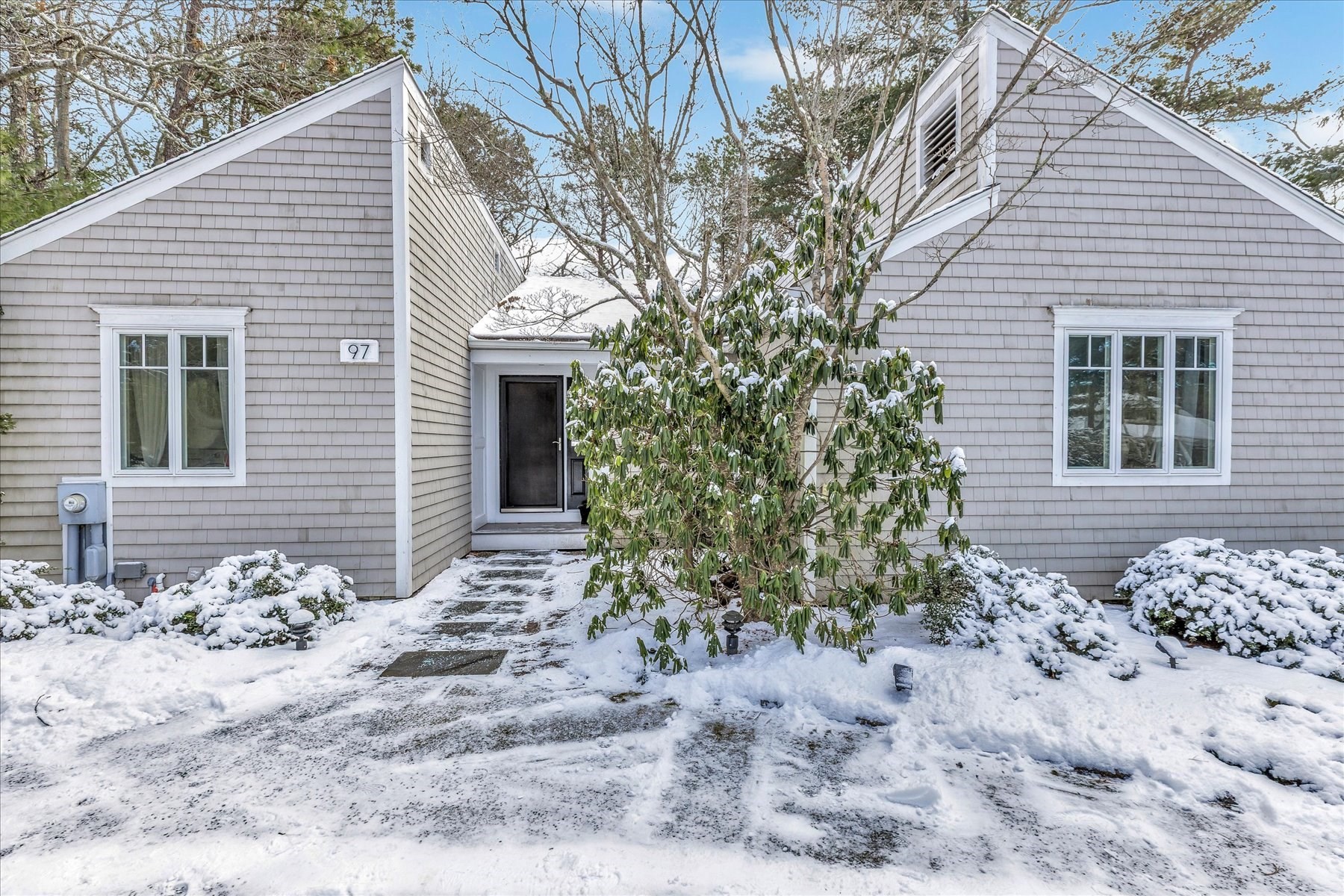 97 Walton Heath Way, Mashpee, MA 02649 - Image 1