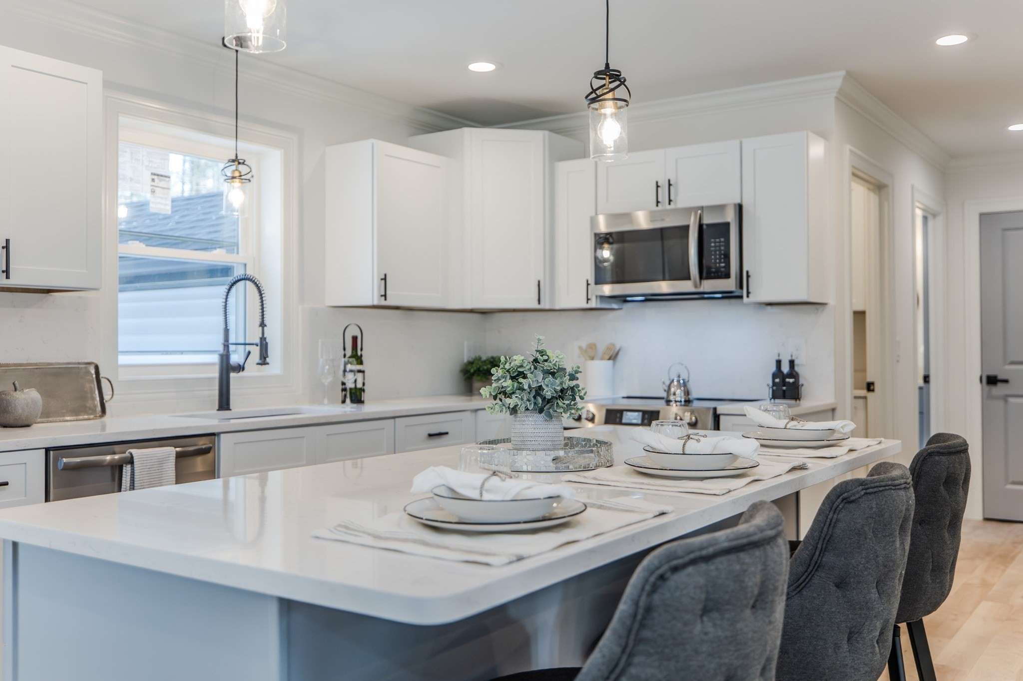 32 Country Ln, Palmer, MA 01069 - Image 2