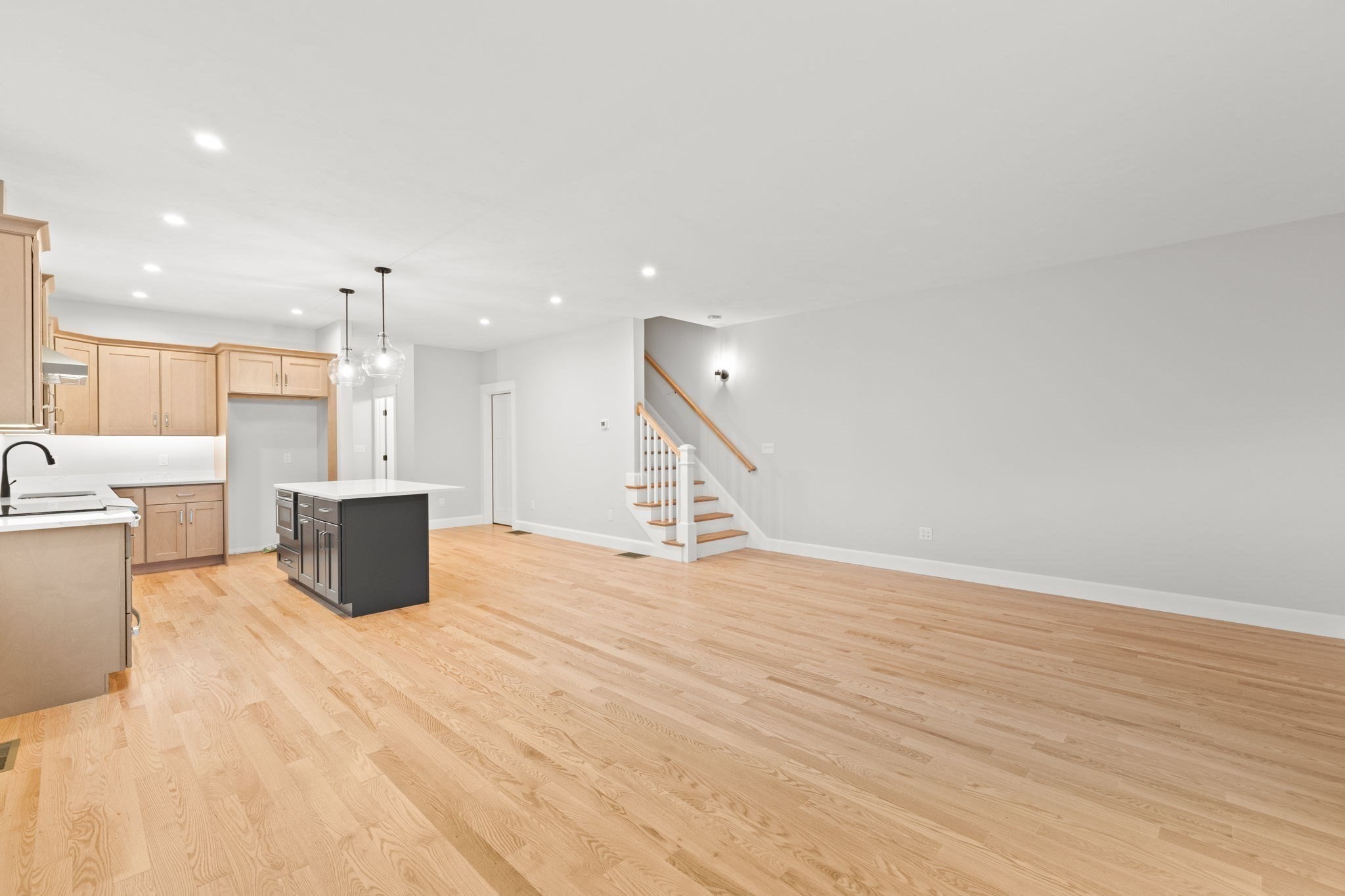 35 Leonard Street Unit 3, Bridgewater, MA 02324 - Image 15