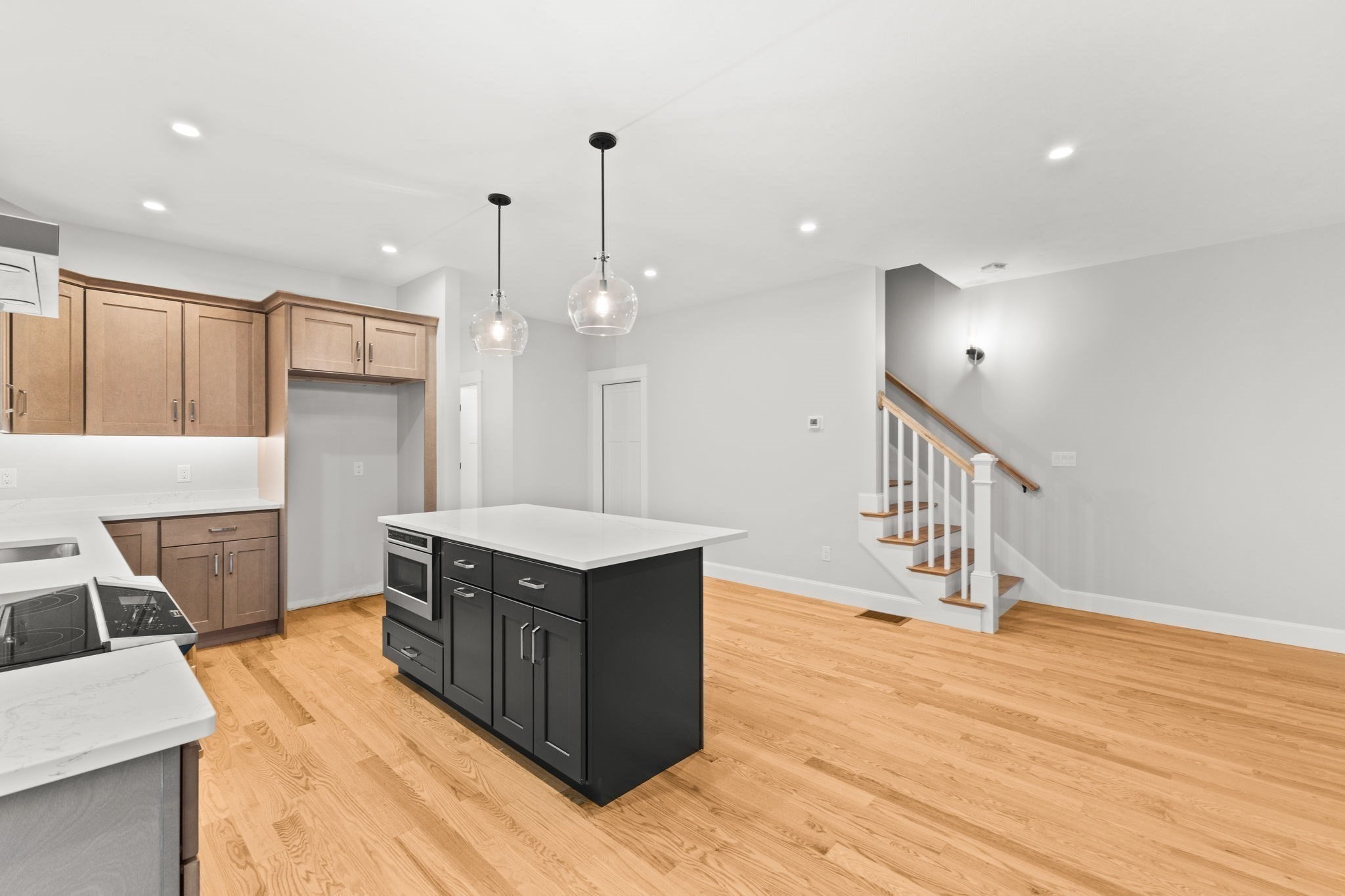 35 Leonard Street Unit 3, Bridgewater, MA 02324 - Image 8